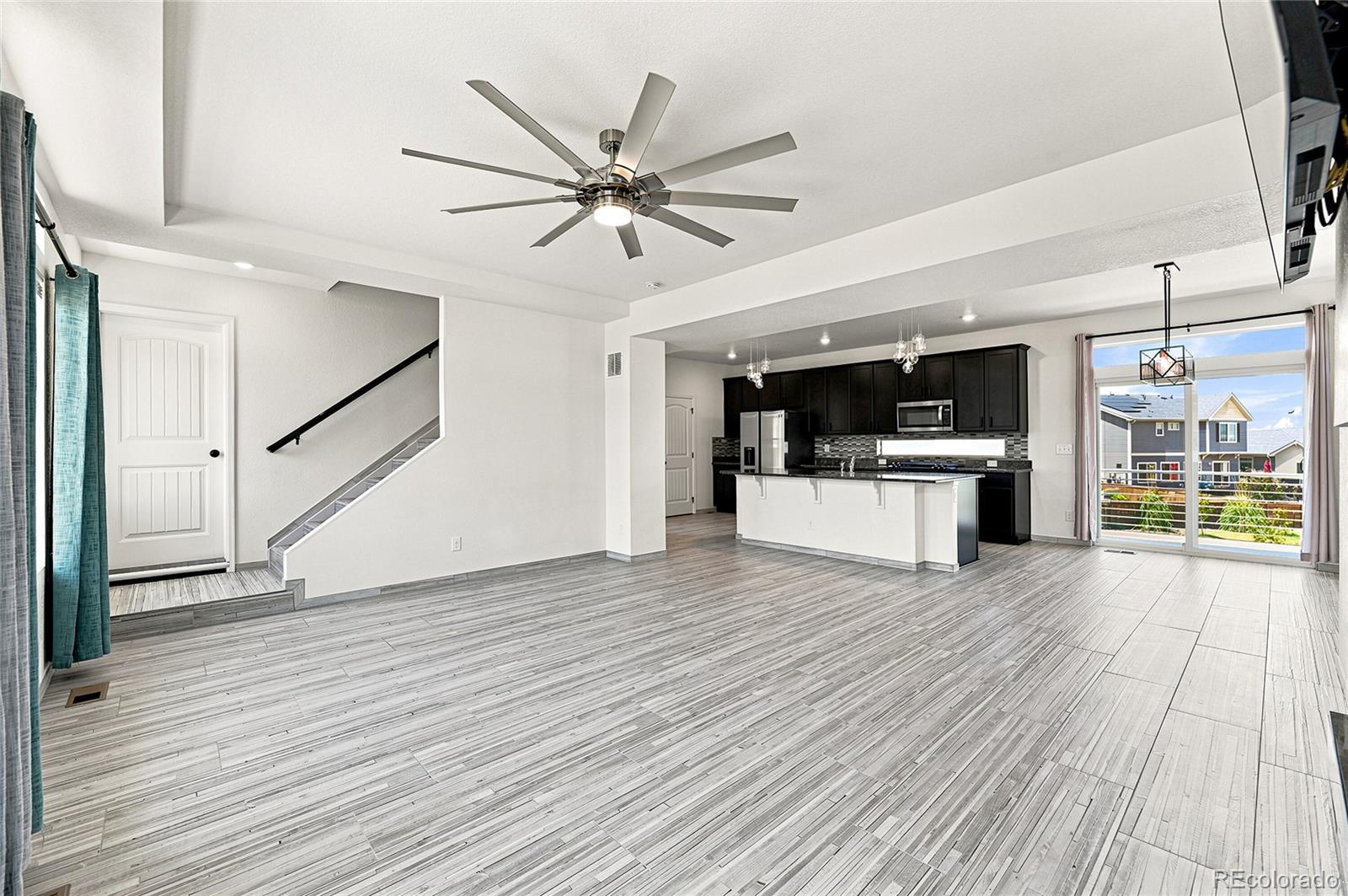 MLS Image #16 for 10231  yampa court,commerce city, Colorado