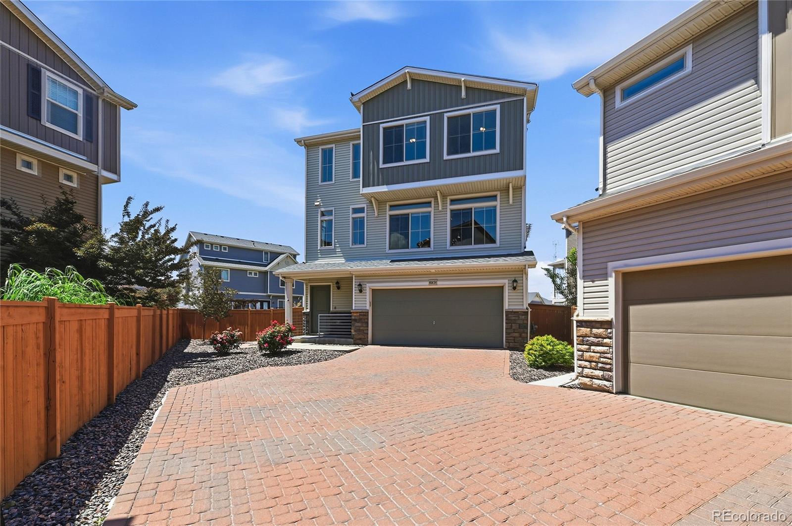 MLS Image #3 for 10231  yampa court,commerce city, Colorado