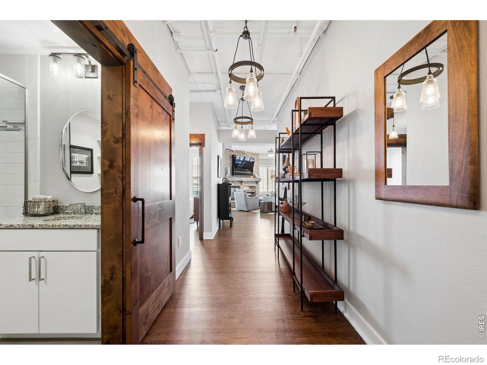 MLS Image #33 for 1499  blake street,denver, Colorado