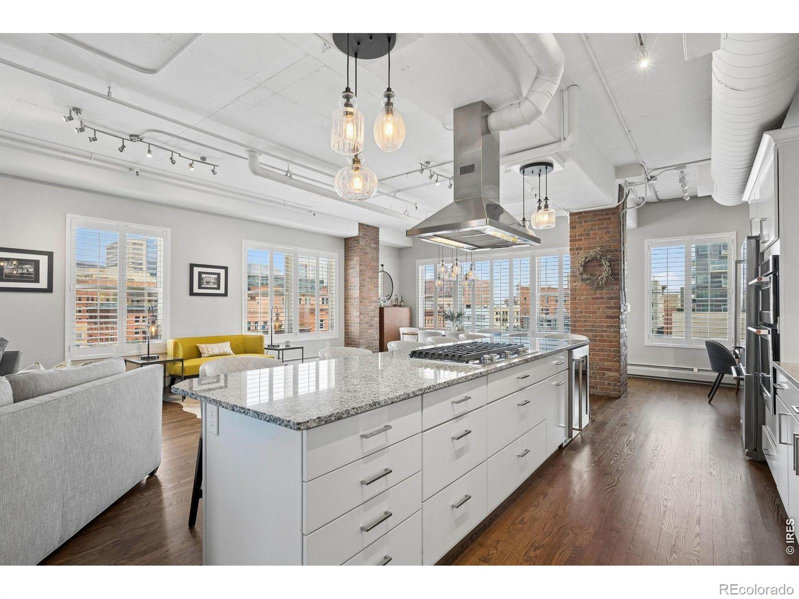 MLS Image #7 for 1499  blake street,denver, Colorado
