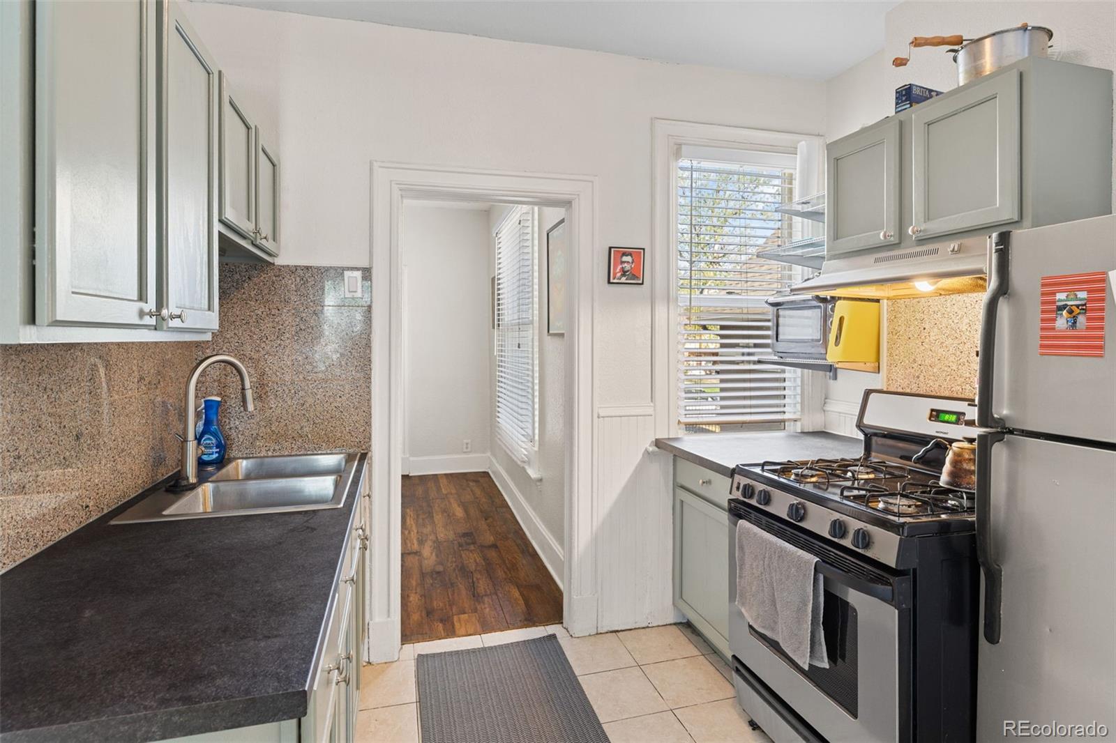 MLS Image #5 for 2218 n humboldt street,denver, Colorado