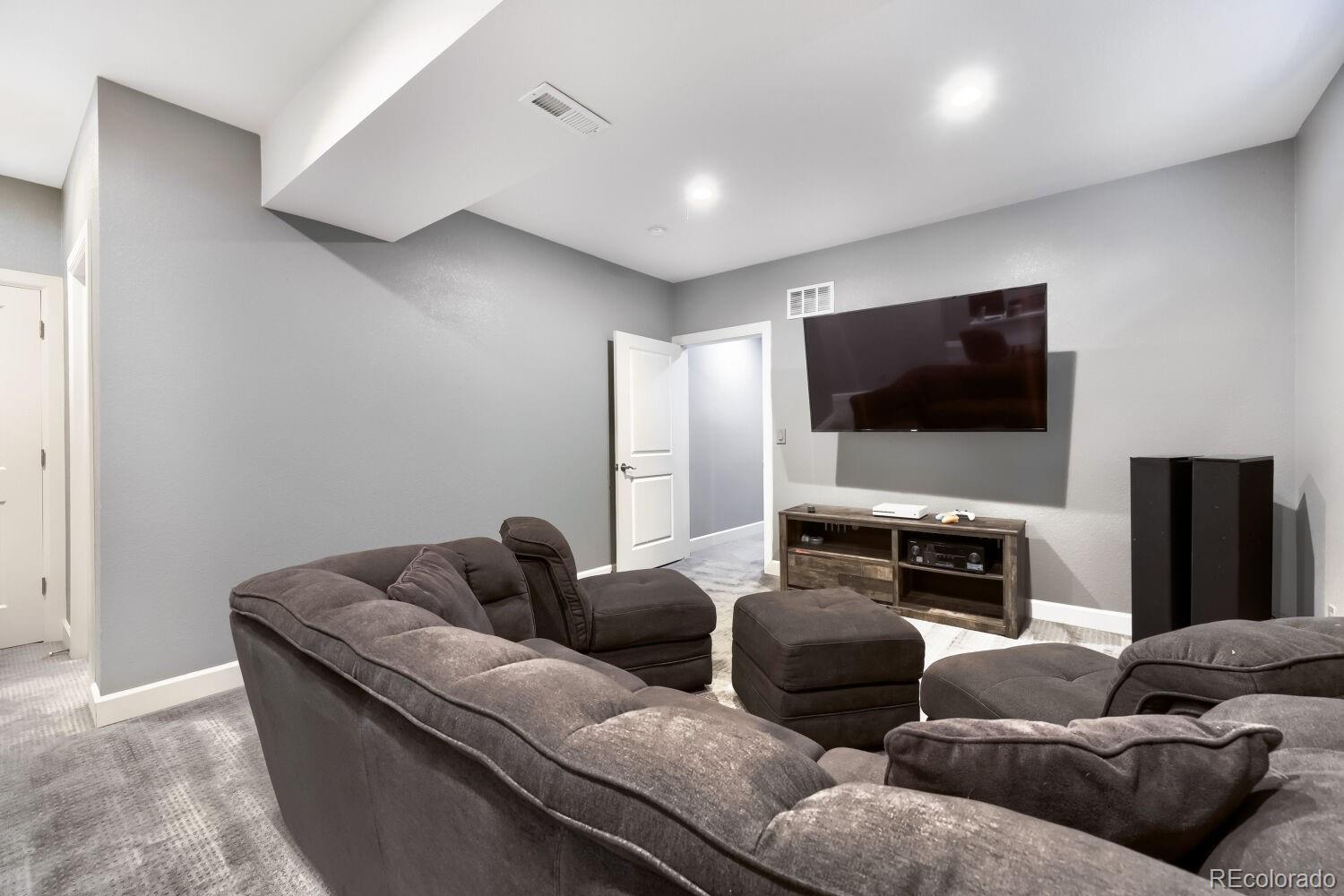 MLS Image #18 for 10769  troy street,commerce city, Colorado