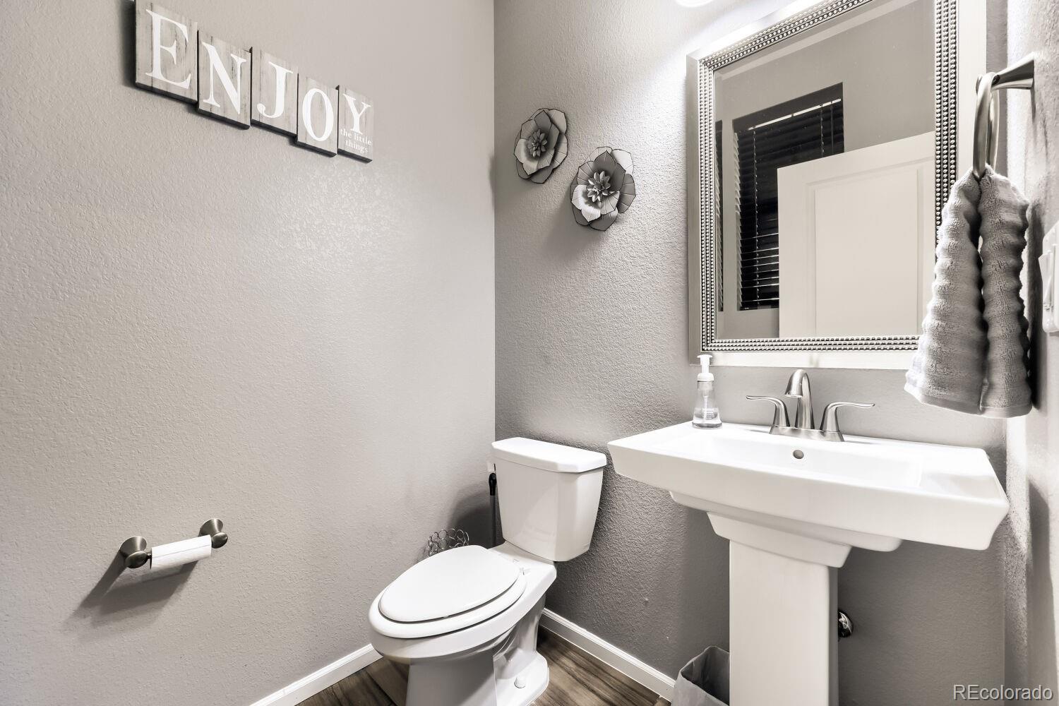 MLS Image #8 for 10769  troy street,commerce city, Colorado