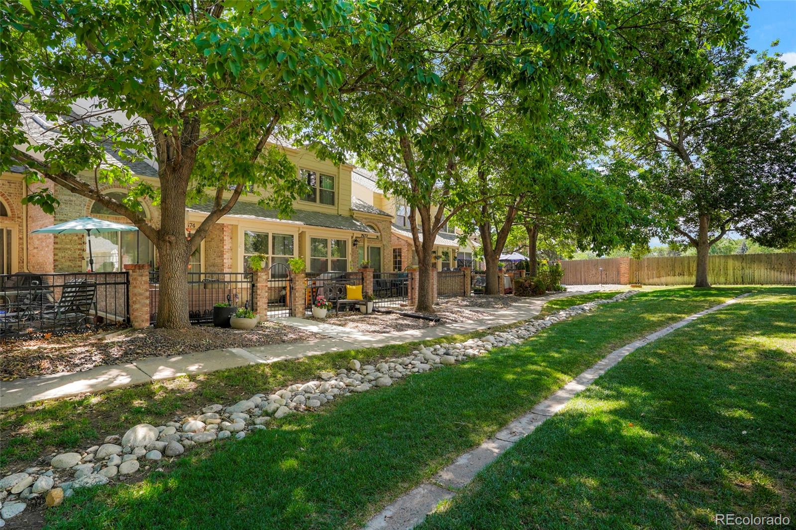 MLS Image #1 for 7674 s cove circle ,littleton, Colorado