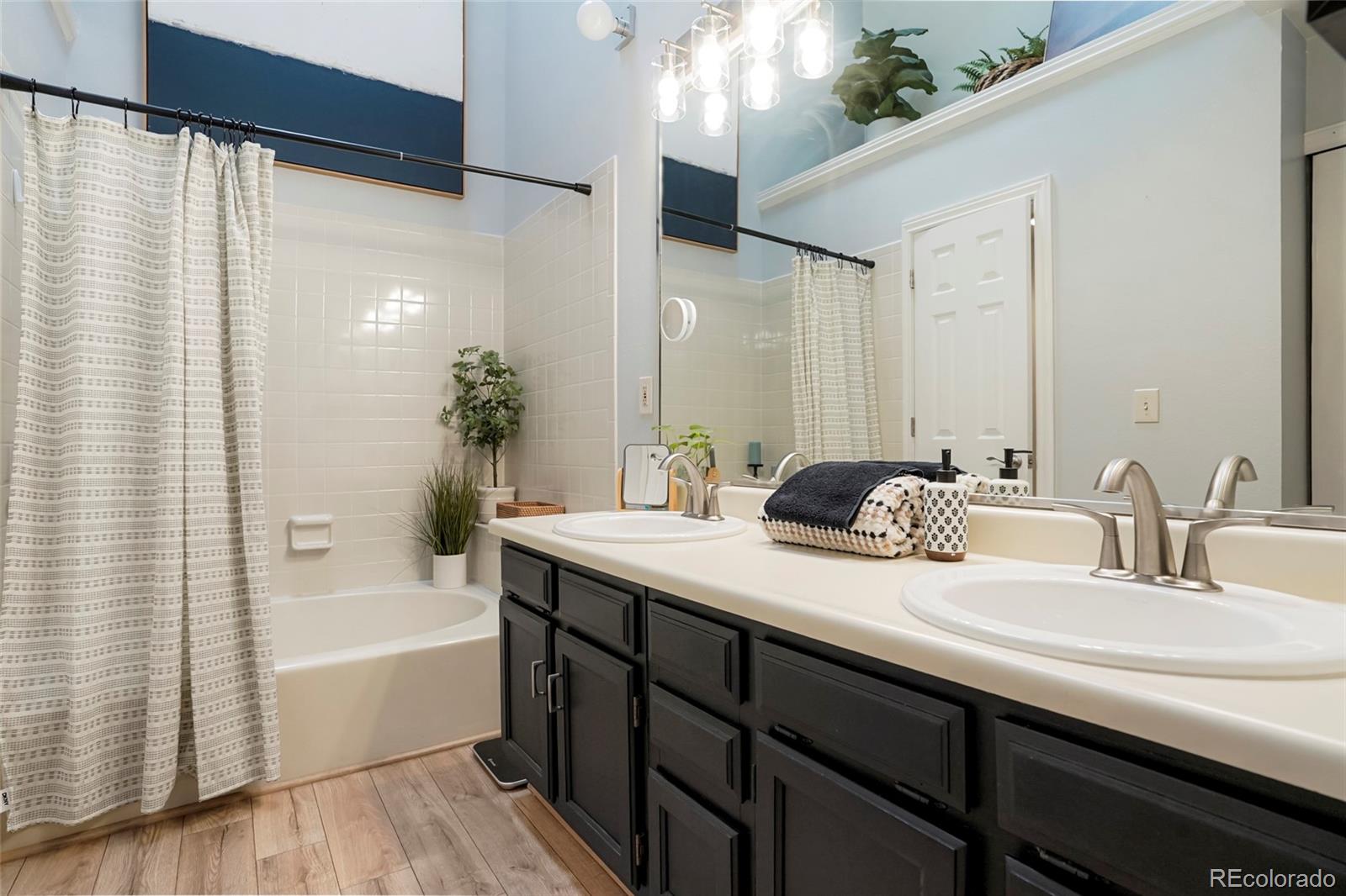 MLS Image #16 for 7674 s cove circle ,littleton, Colorado