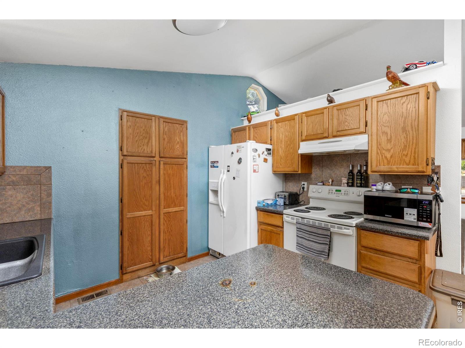 MLS Image #10 for 2257  11th street,loveland, Colorado