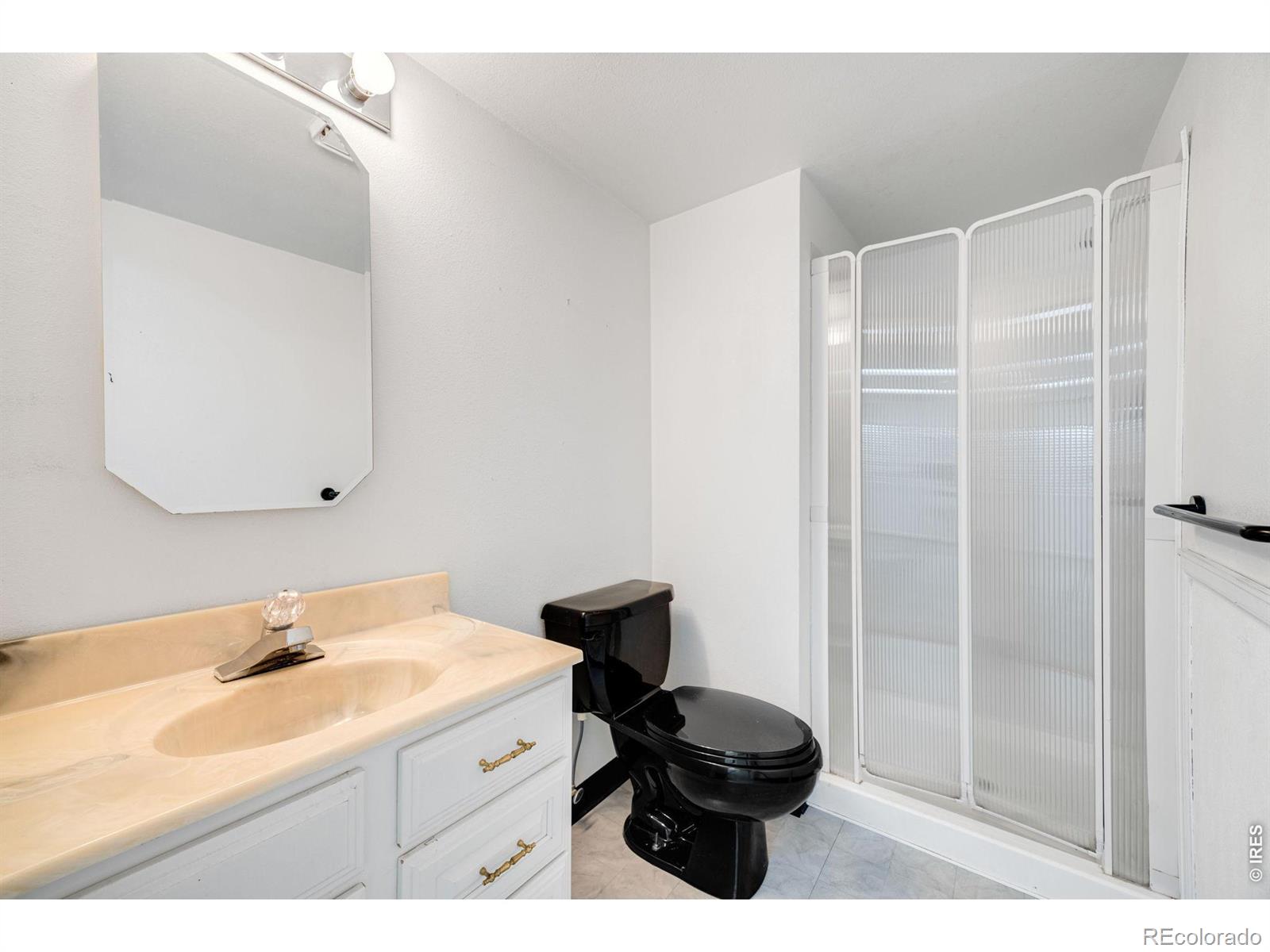 MLS Image #35 for 1107  live oak court,fort collins, Colorado