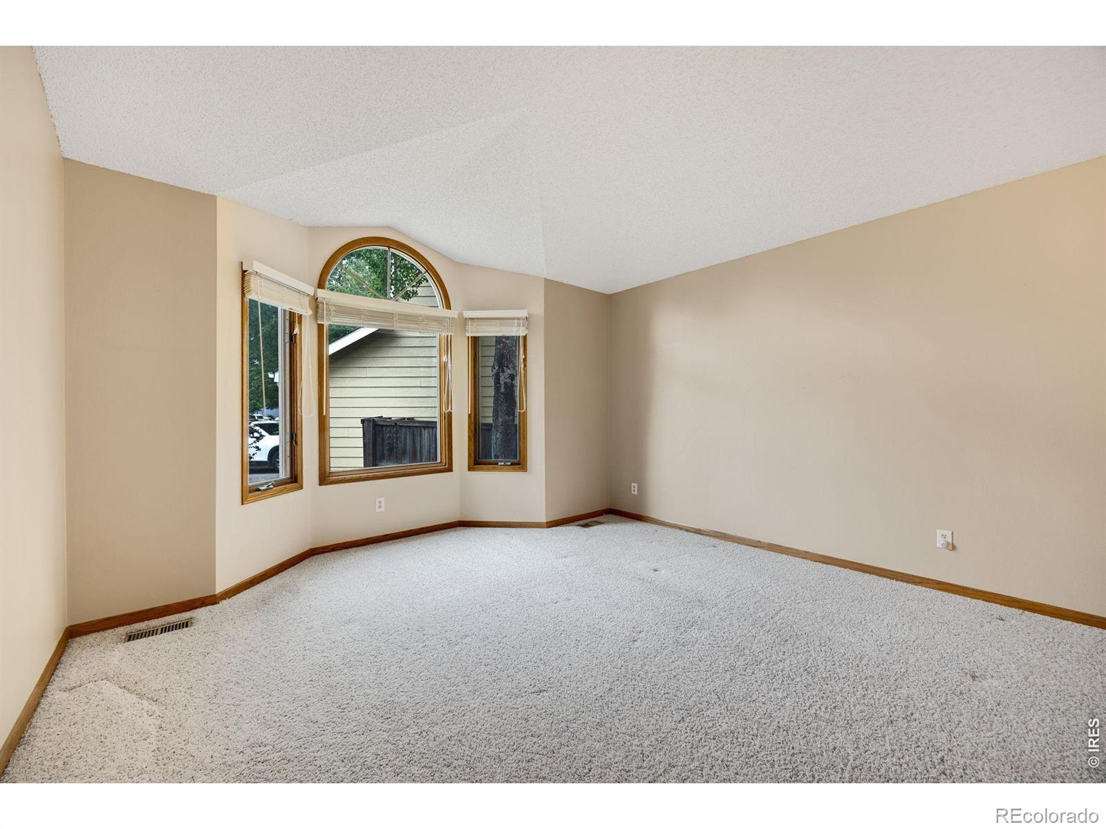 MLS Image #5 for 1107  live oak court,fort collins, Colorado