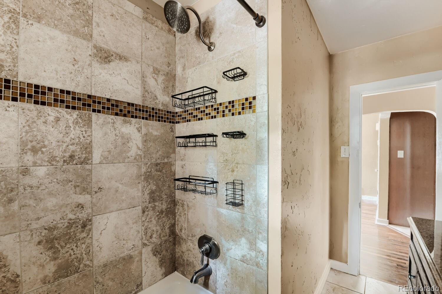 MLS Image #13 for 2401 s high street,denver, Colorado