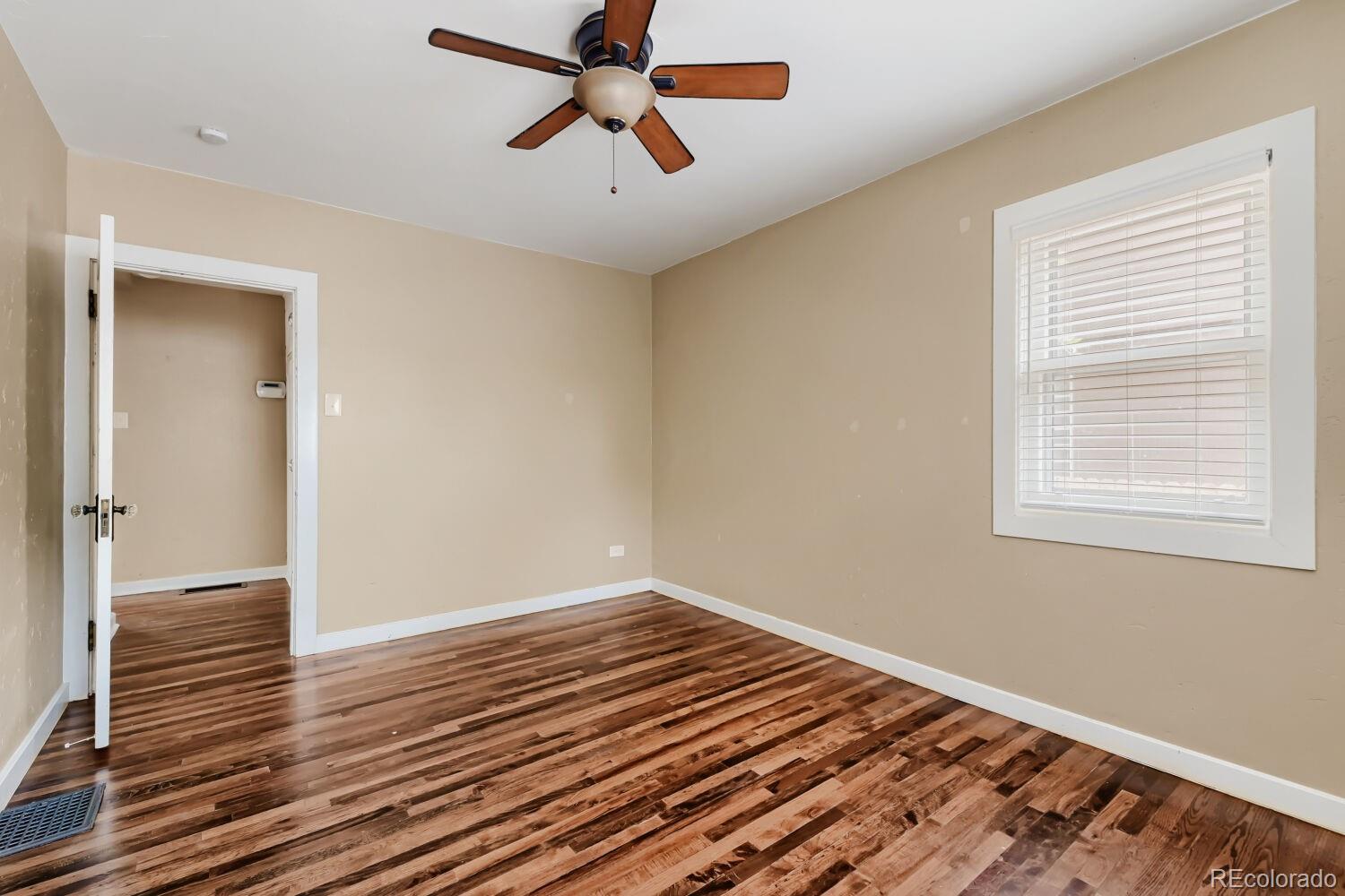 MLS Image #16 for 2401 s high street,denver, Colorado