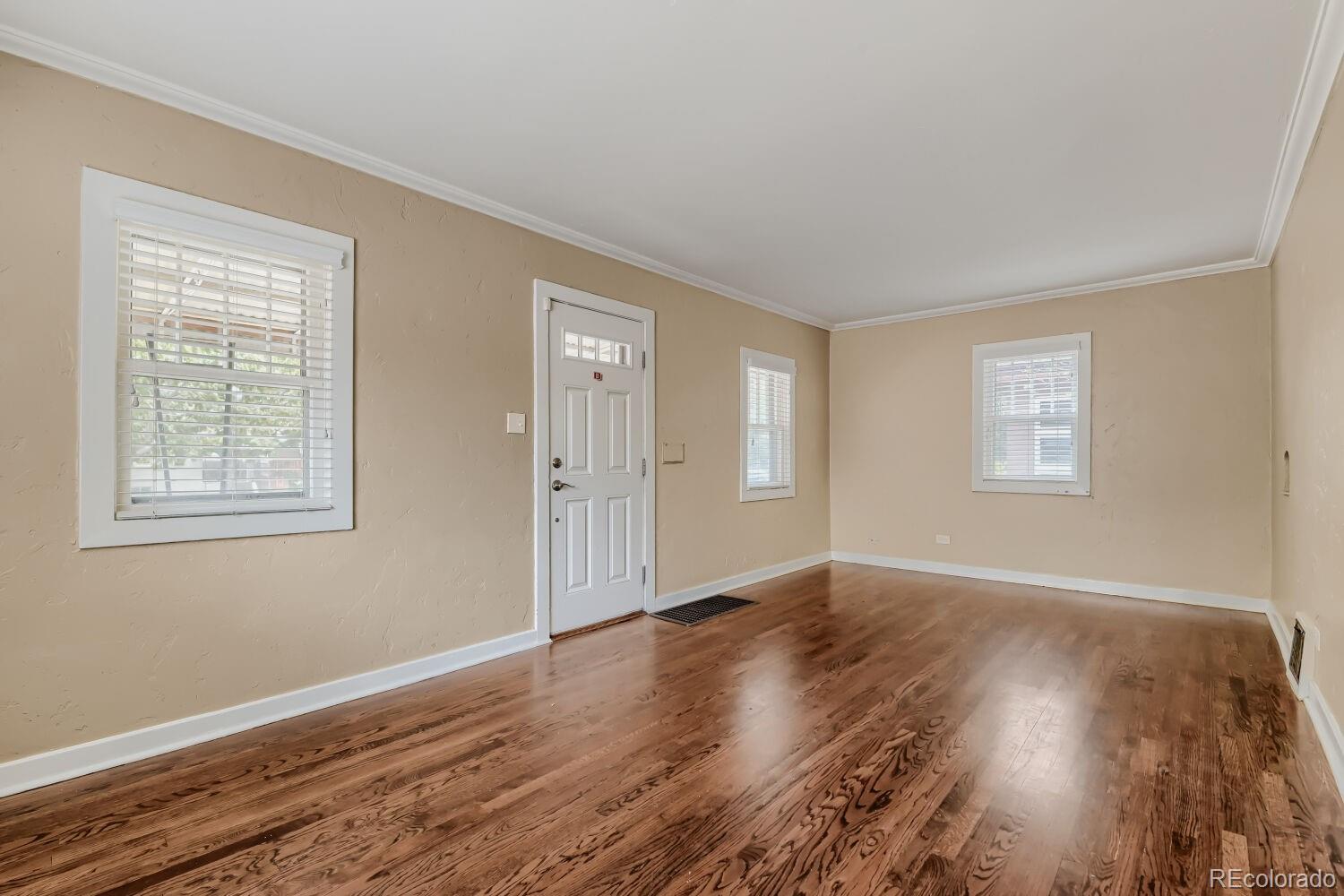 MLS Image #3 for 2401 s high street,denver, Colorado
