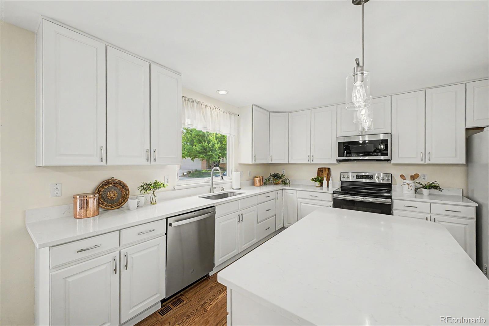MLS Image #8 for 105  wolf creek trail,broomfield, Colorado