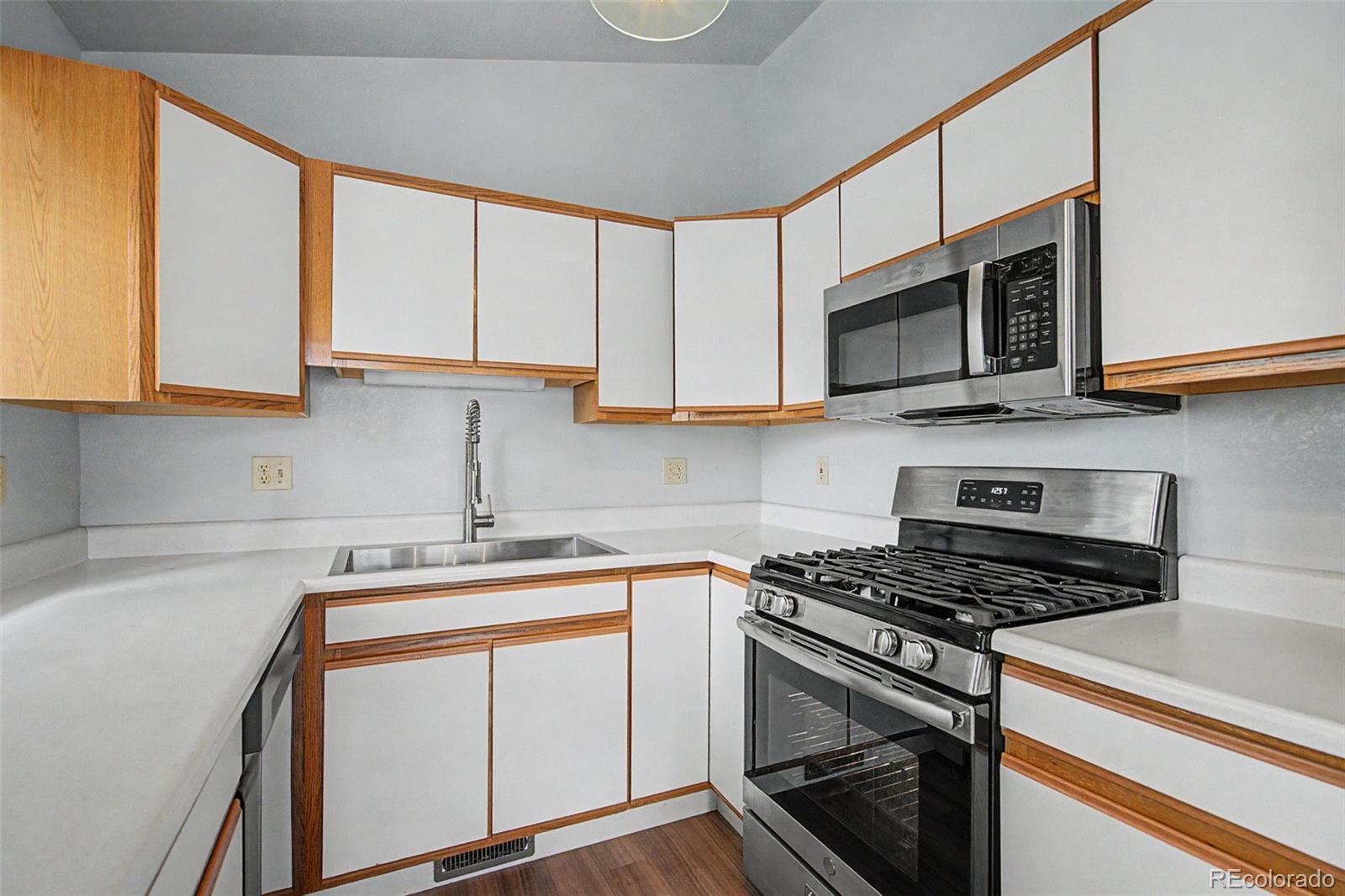 MLS Image #13 for 6945  yellowpine drive,colorado springs, Colorado