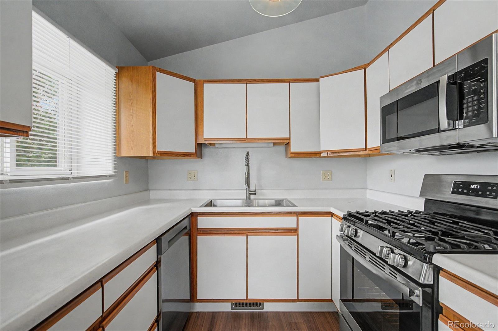MLS Image #14 for 6945  yellowpine drive,colorado springs, Colorado