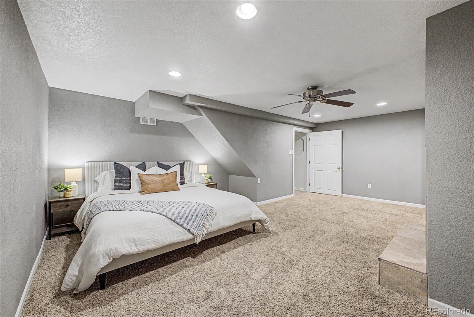 MLS Image #13 for 2145 s fenton street,denver, Colorado