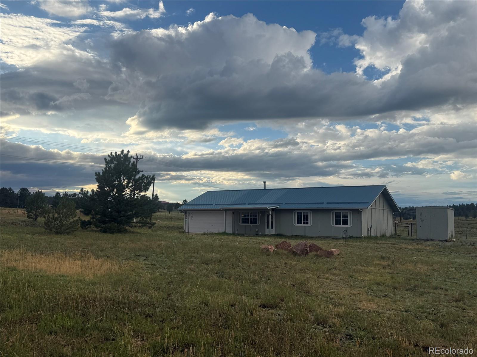 MLS Image #1 for 17  garfield circle,florissant, Colorado