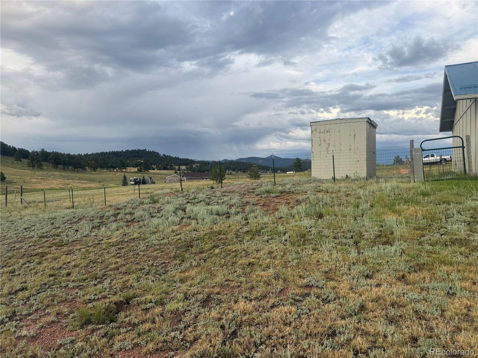 MLS Image #4 for 17  garfield circle,florissant, Colorado