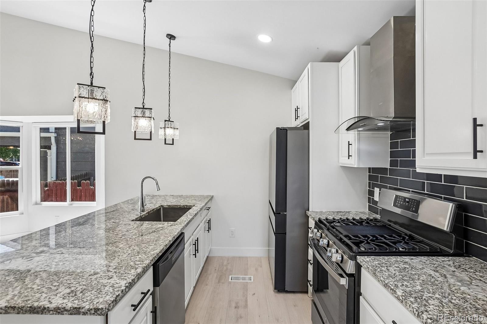 MLS Image #11 for 4561  nepal street,denver, Colorado