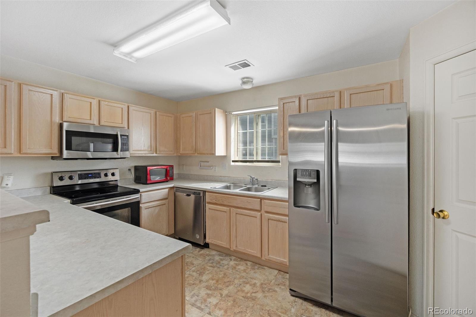 MLS Image #10 for 1337 s danube court 104,aurora, Colorado