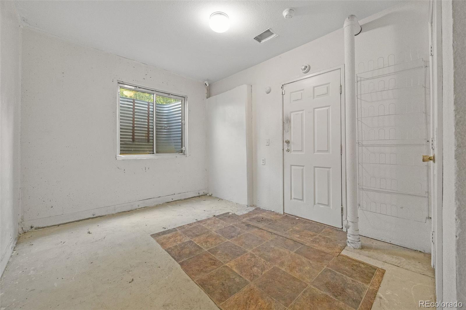 MLS Image #13 for 1337 s danube court 104,aurora, Colorado