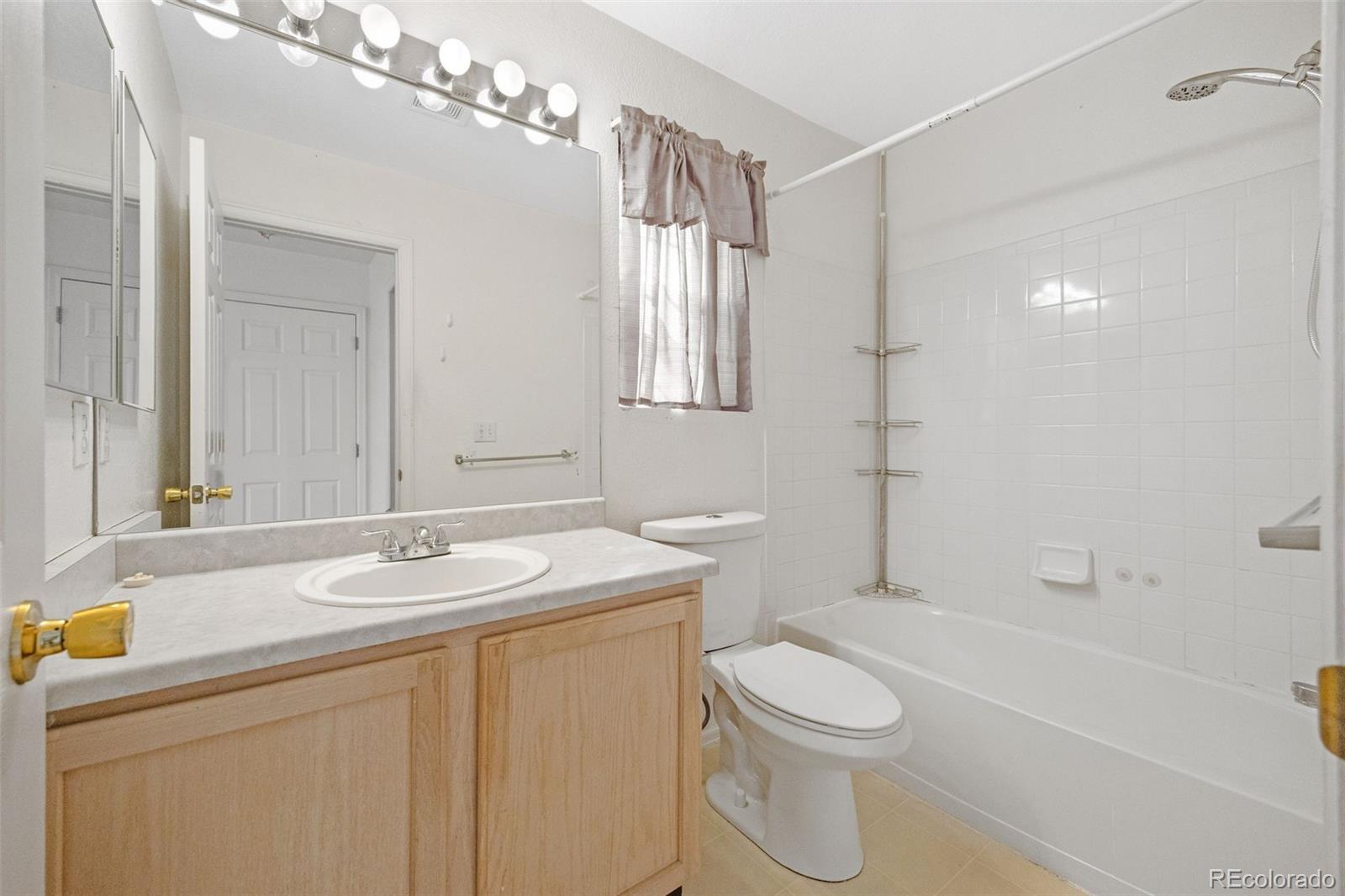 MLS Image #17 for 1337 s danube court 104,aurora, Colorado