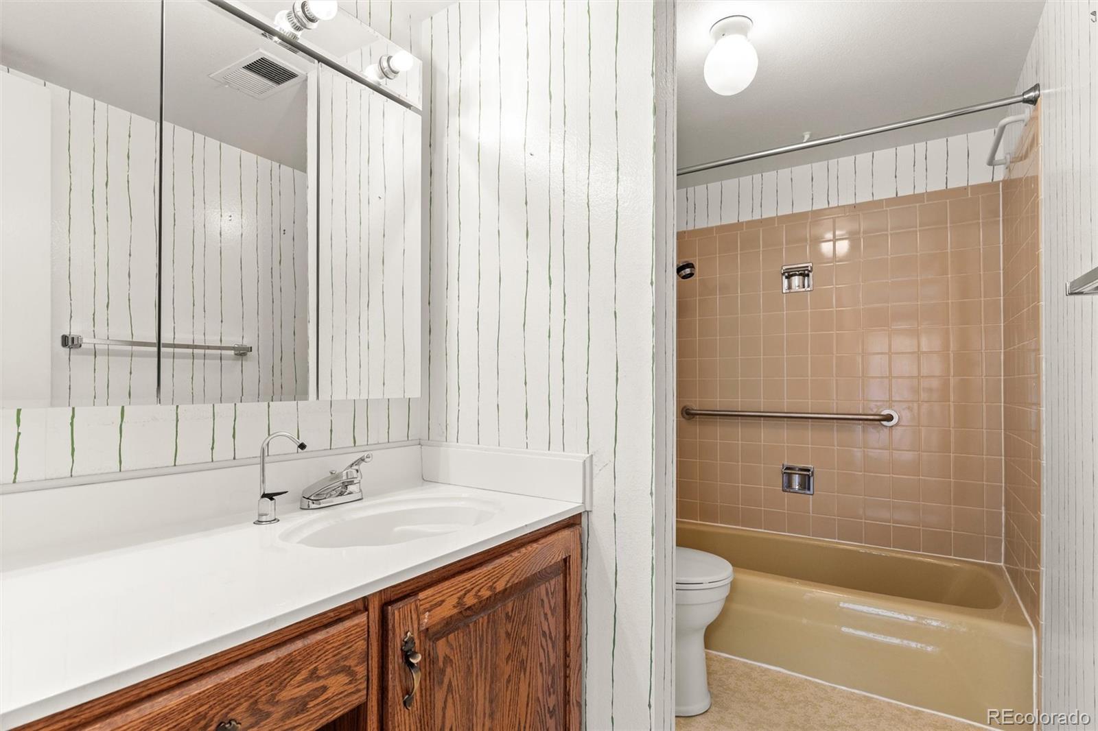 MLS Image #14 for 500  manhattan drive,boulder, Colorado