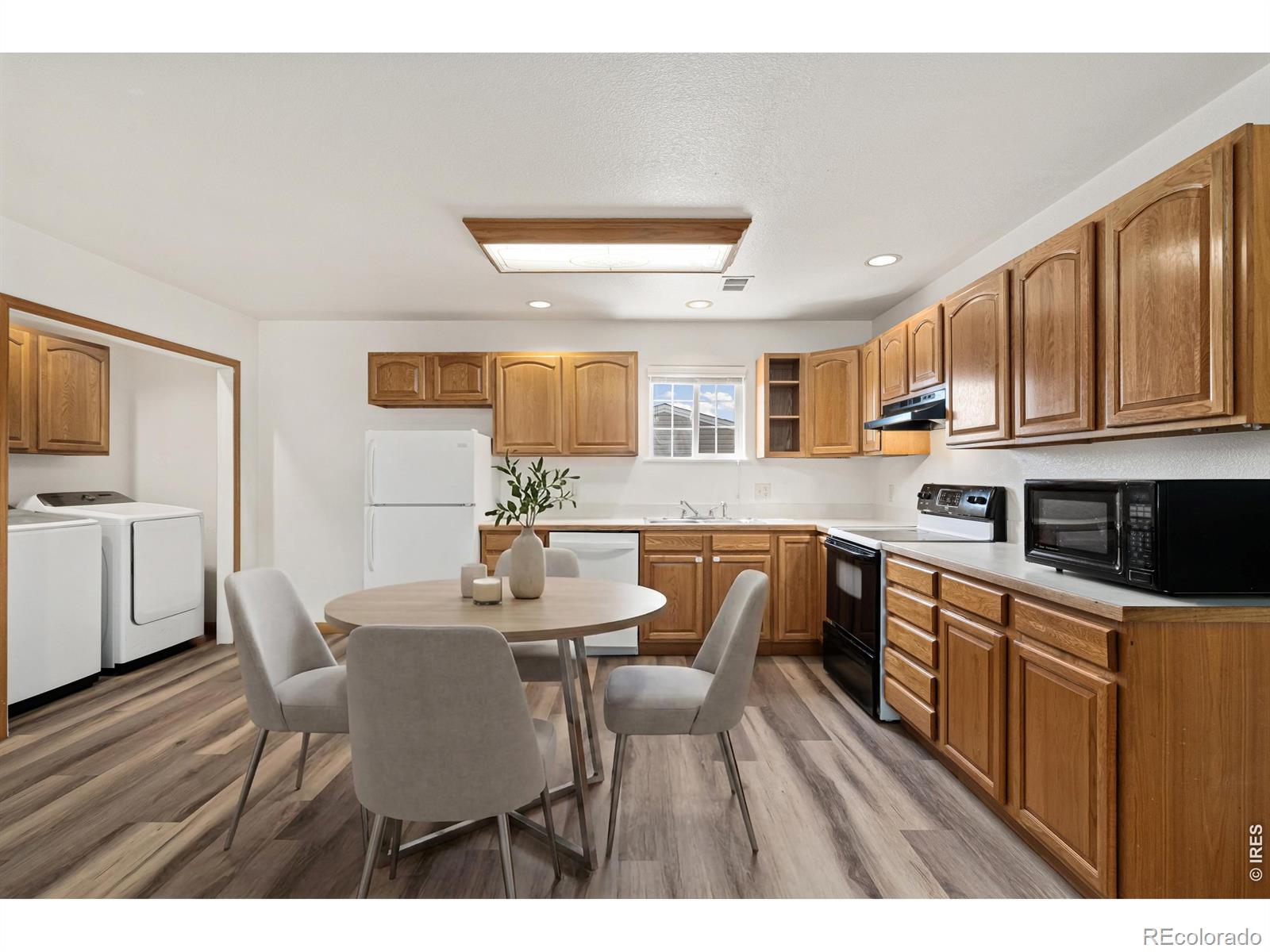 MLS Image #14 for 306  ash court,evans, Colorado