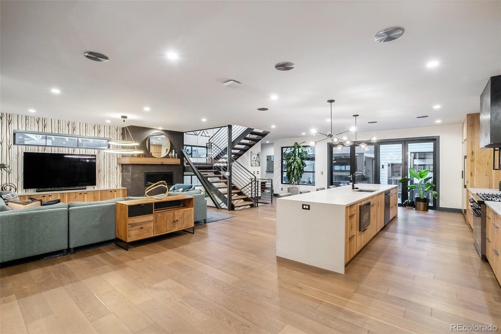 MLS Image #10 for 4480  newton street,denver, Colorado