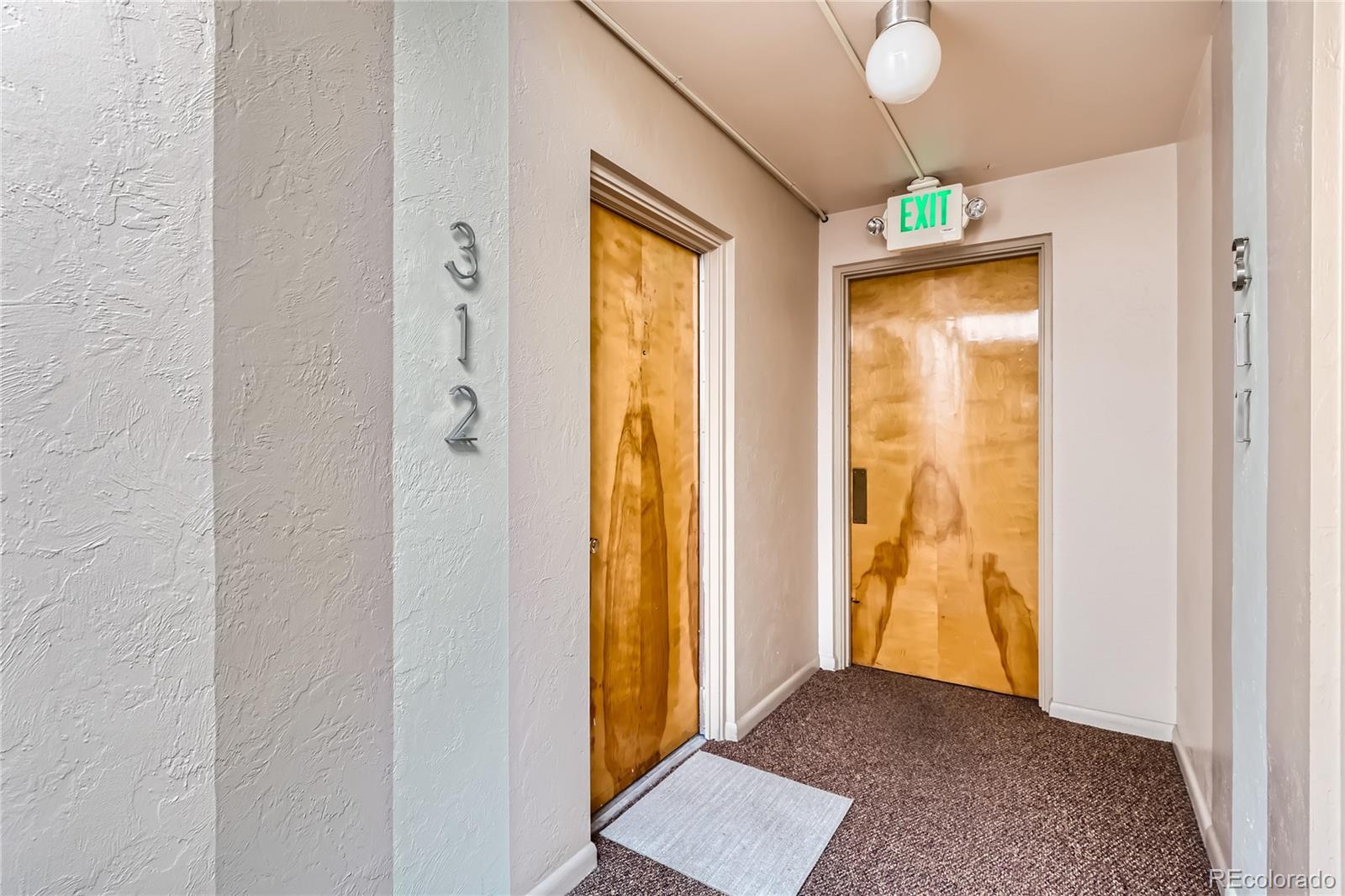 MLS Image #9 for 1175 n emerson street,denver, Colorado
