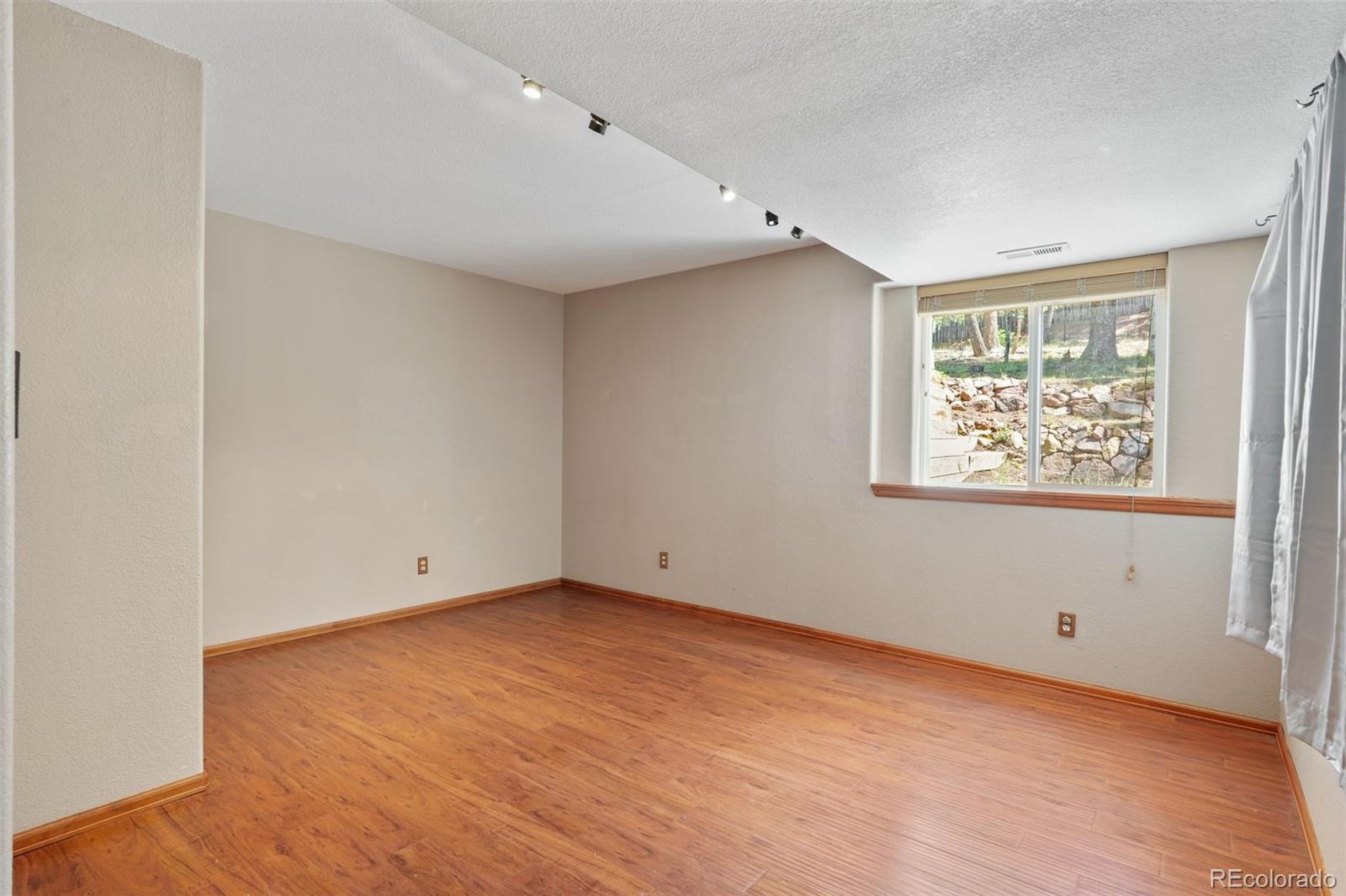 MLS Image #32 for 145  grizzley peak road,florissant, Colorado