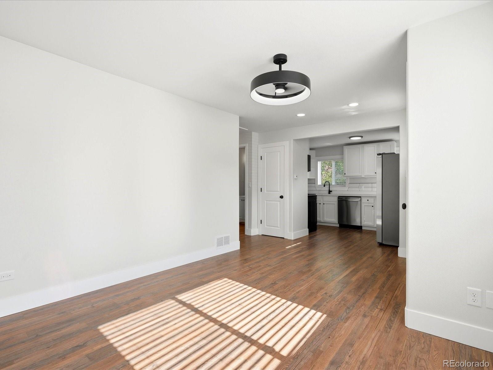 MLS Image #14 for 5  stuart street,denver, Colorado