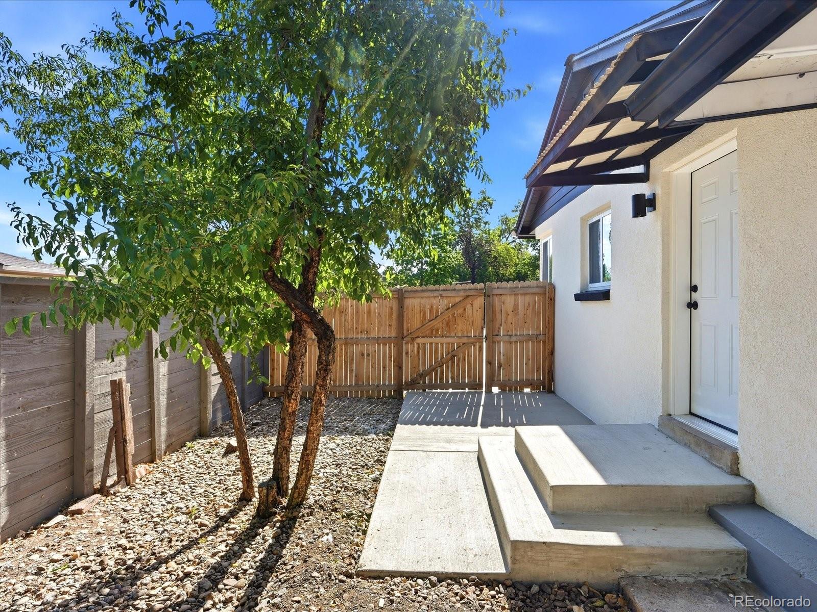 MLS Image #28 for 5  stuart street,denver, Colorado