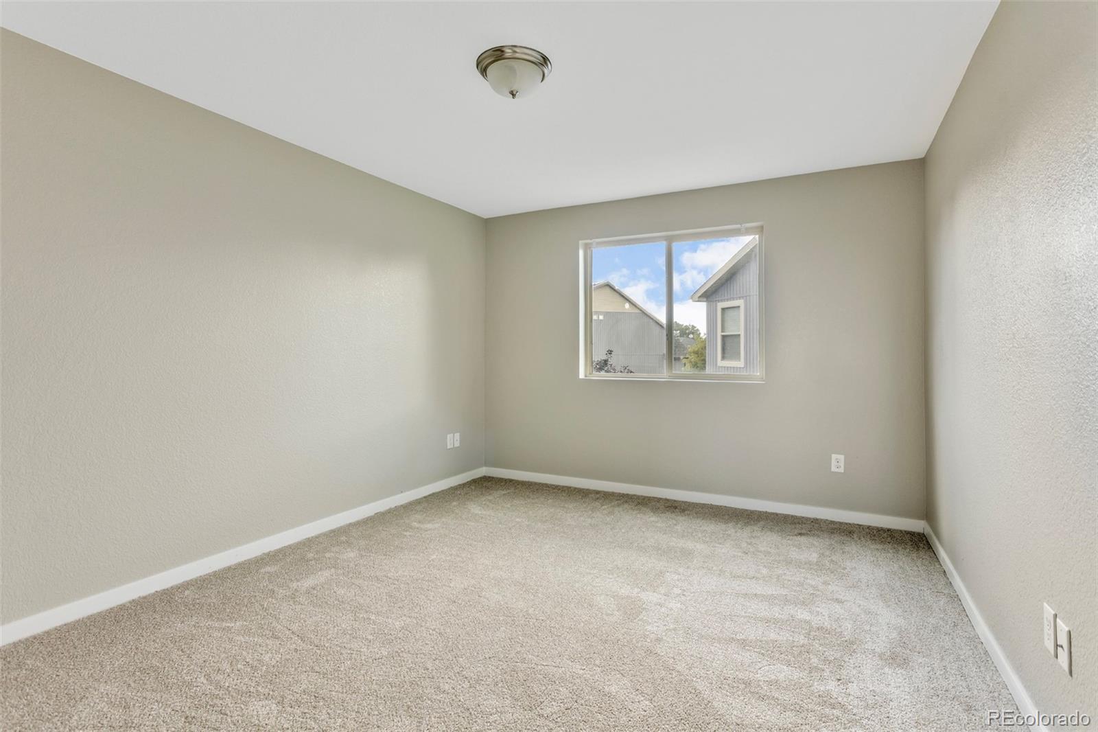 MLS Image #10 for 4863  halifax court,denver, Colorado