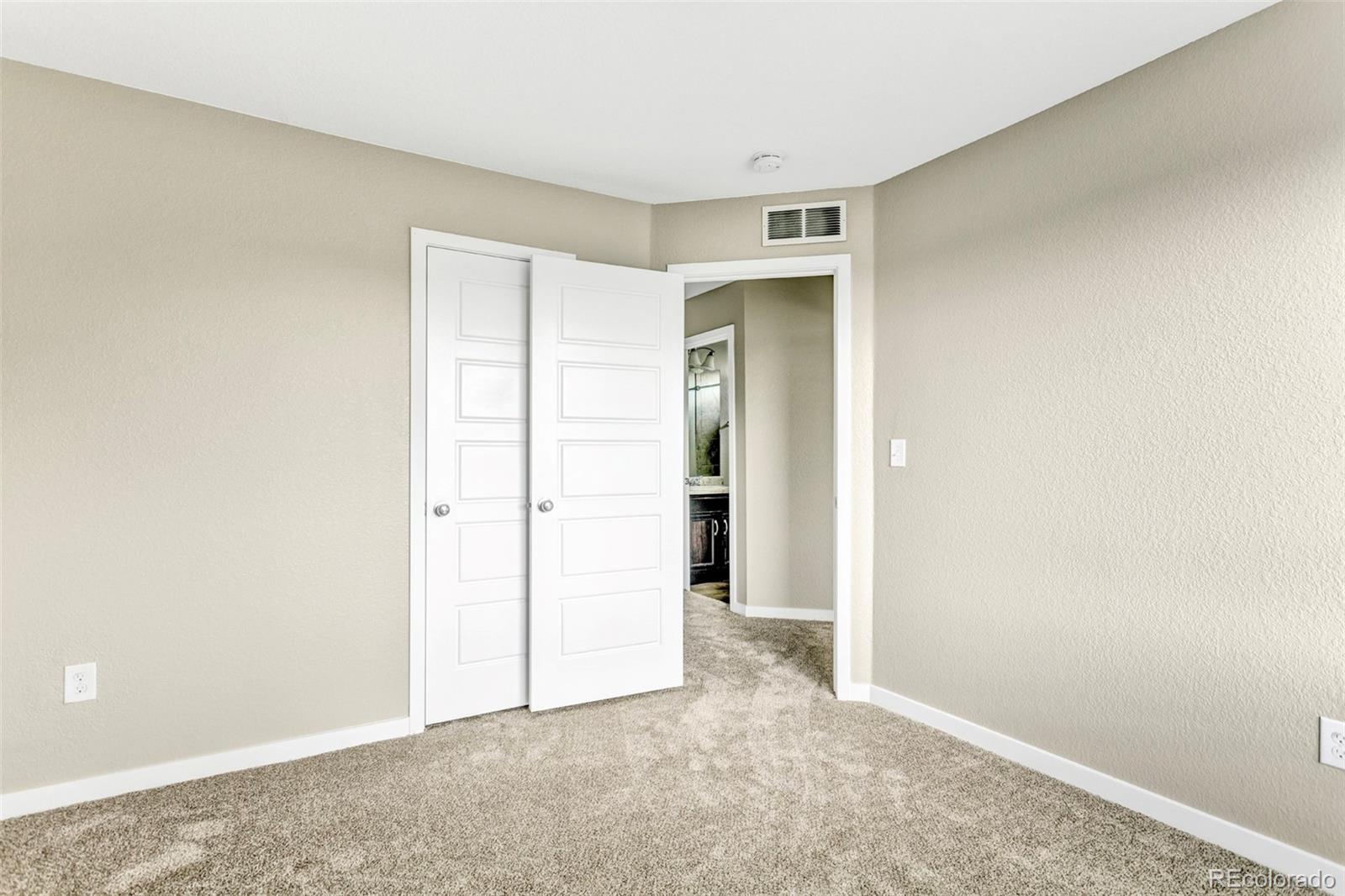 MLS Image #18 for 4863  halifax court,denver, Colorado