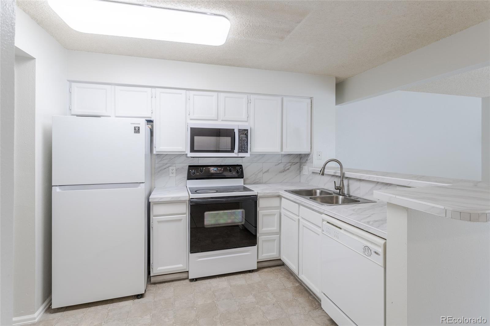 MLS Image #8 for 13833 e lehigh avenue d,aurora, Colorado