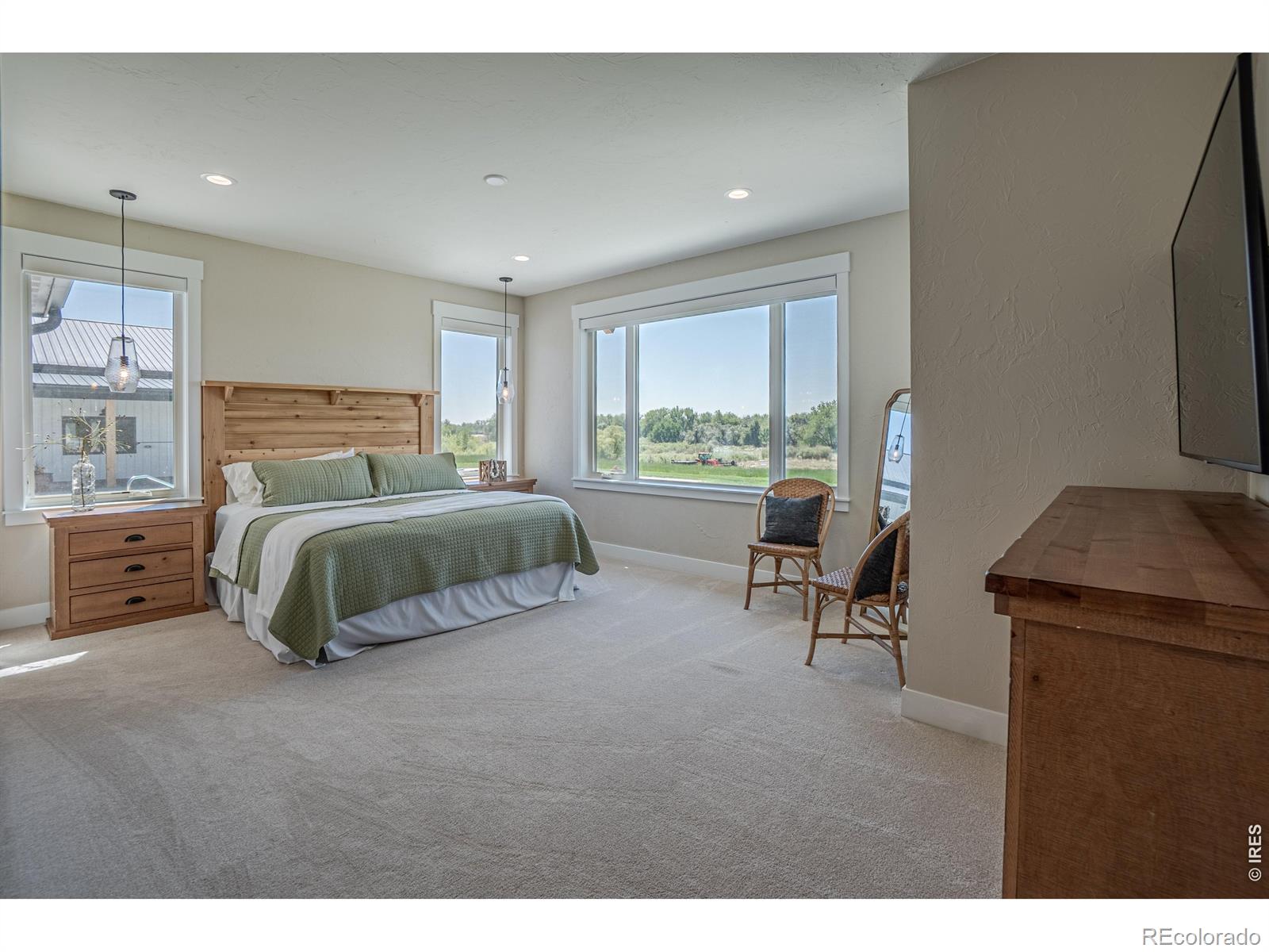 MLS Image #12 for 27446  county road 388 ,kersey, Colorado