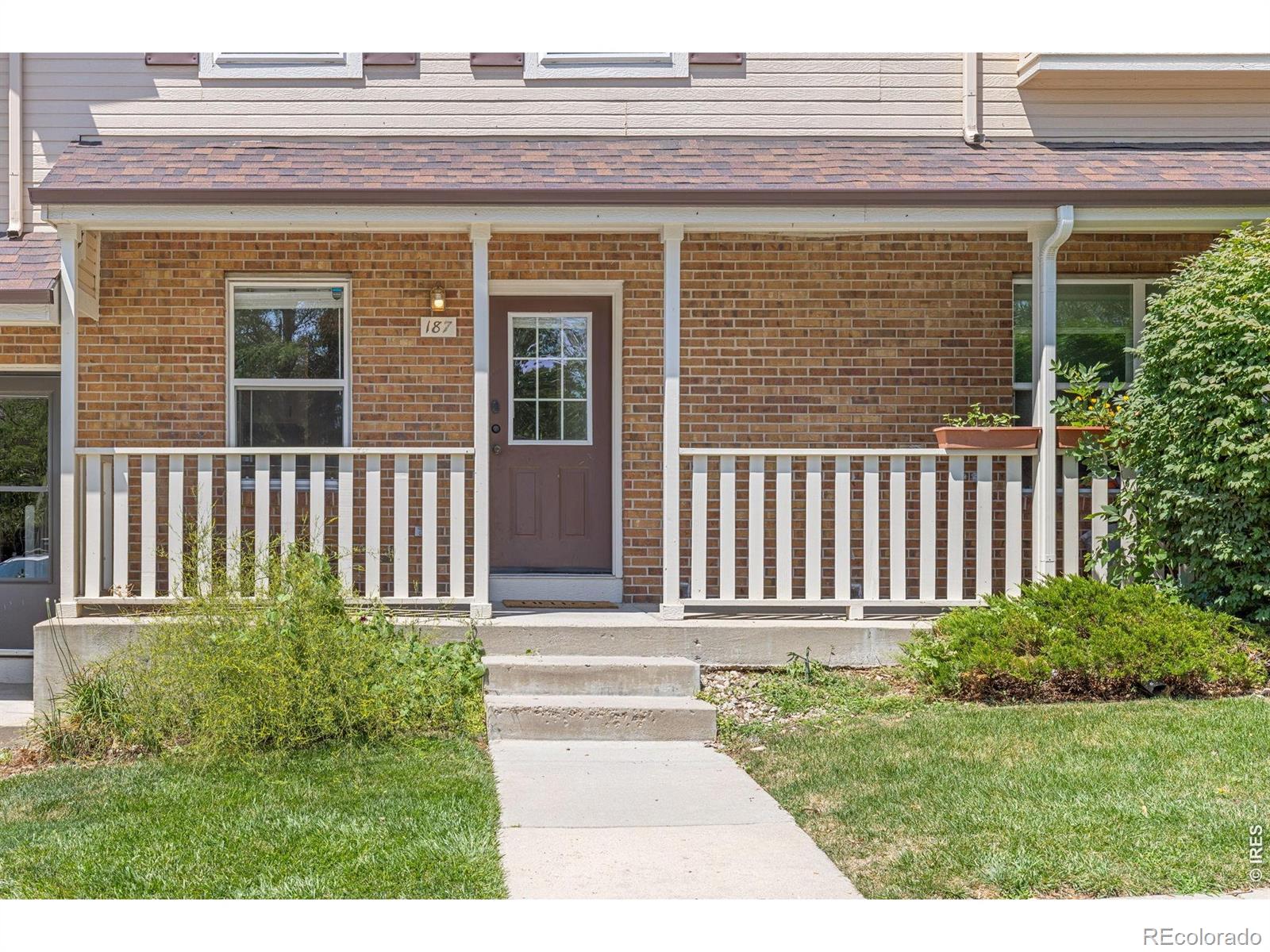 MLS Image #2 for 187  pheasant run,louisville, Colorado