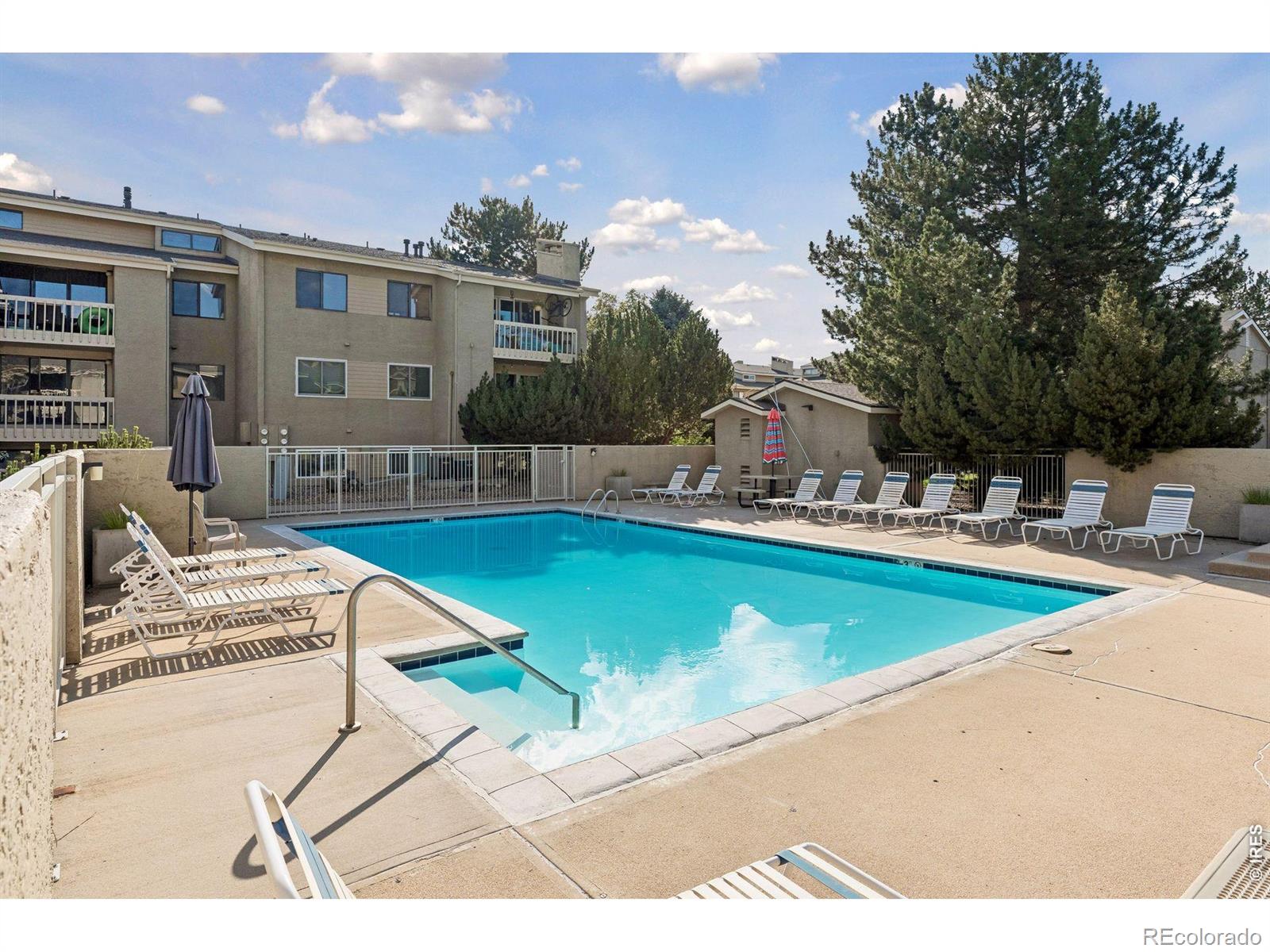 MLS Image #23 for 30 s boulder circle,boulder, Colorado