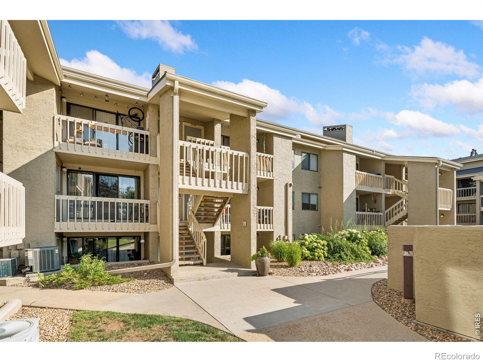 MLS Image #26 for 30 s boulder circle,boulder, Colorado