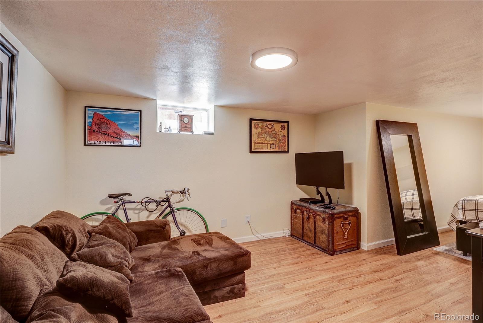 MLS Image #13 for 5715 e 13th avenue,denver, Colorado