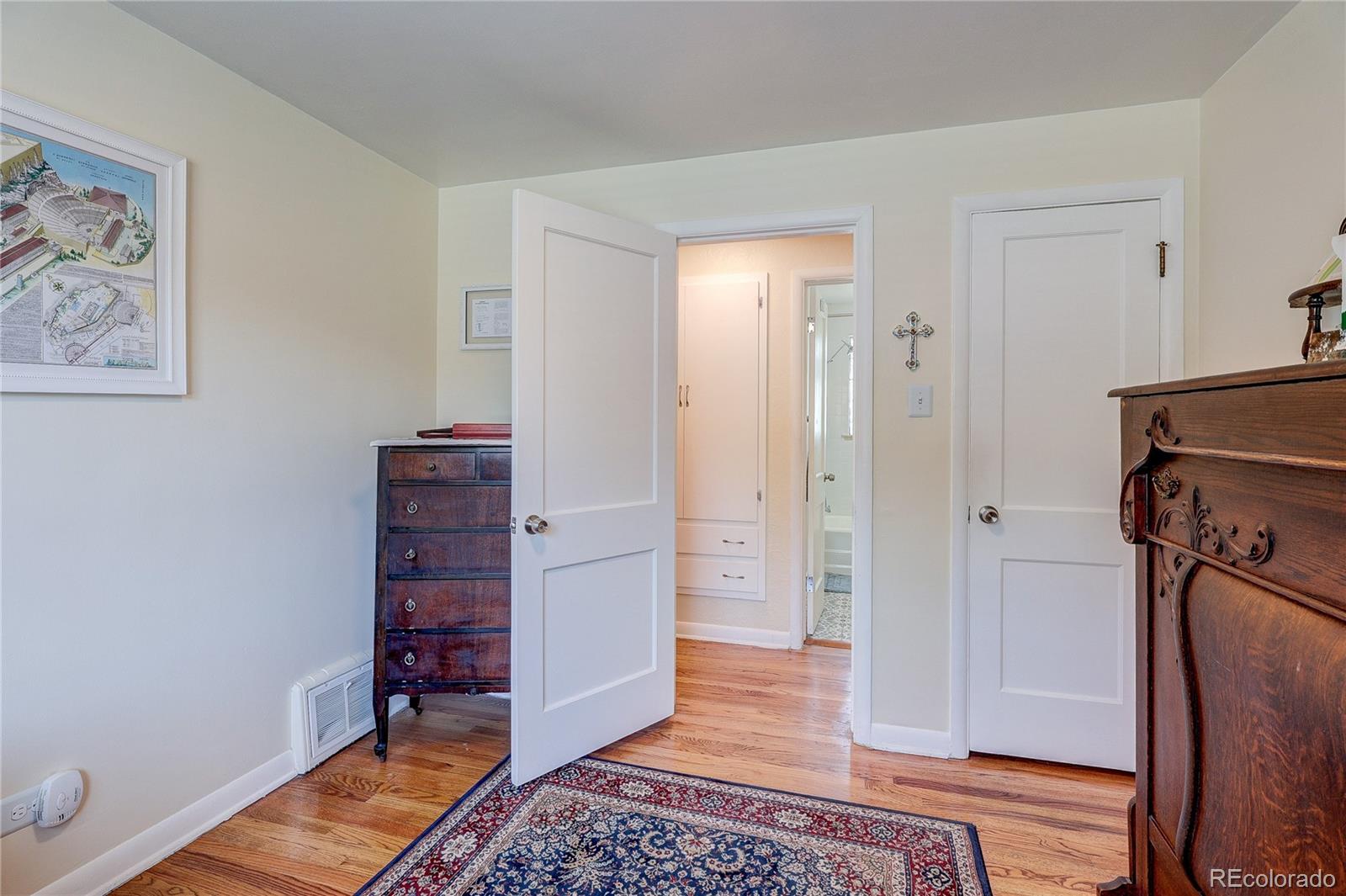 MLS Image #7 for 5715 e 13th avenue,denver, Colorado