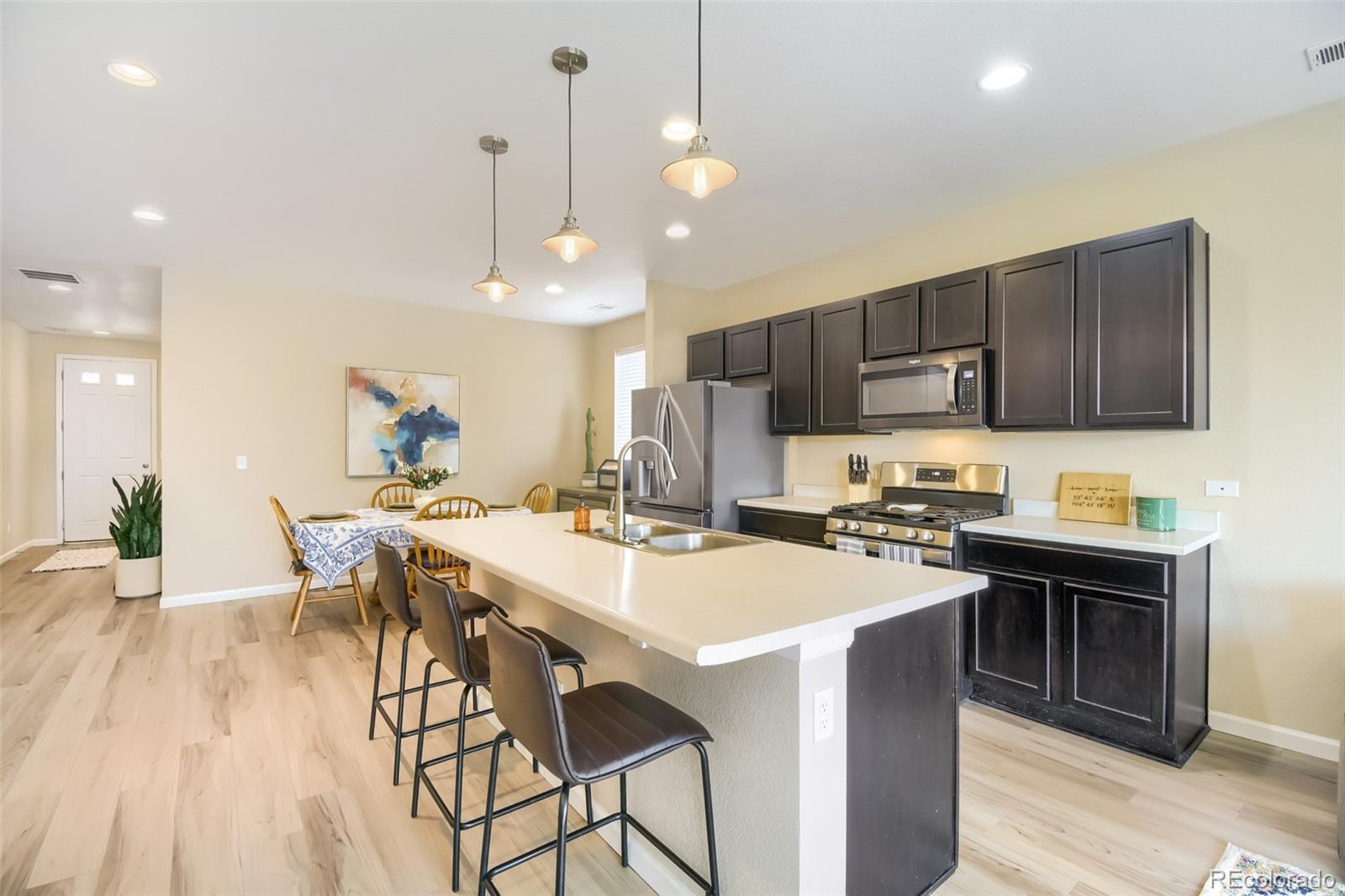 MLS Image #11 for 230 s langdale court,aurora, Colorado