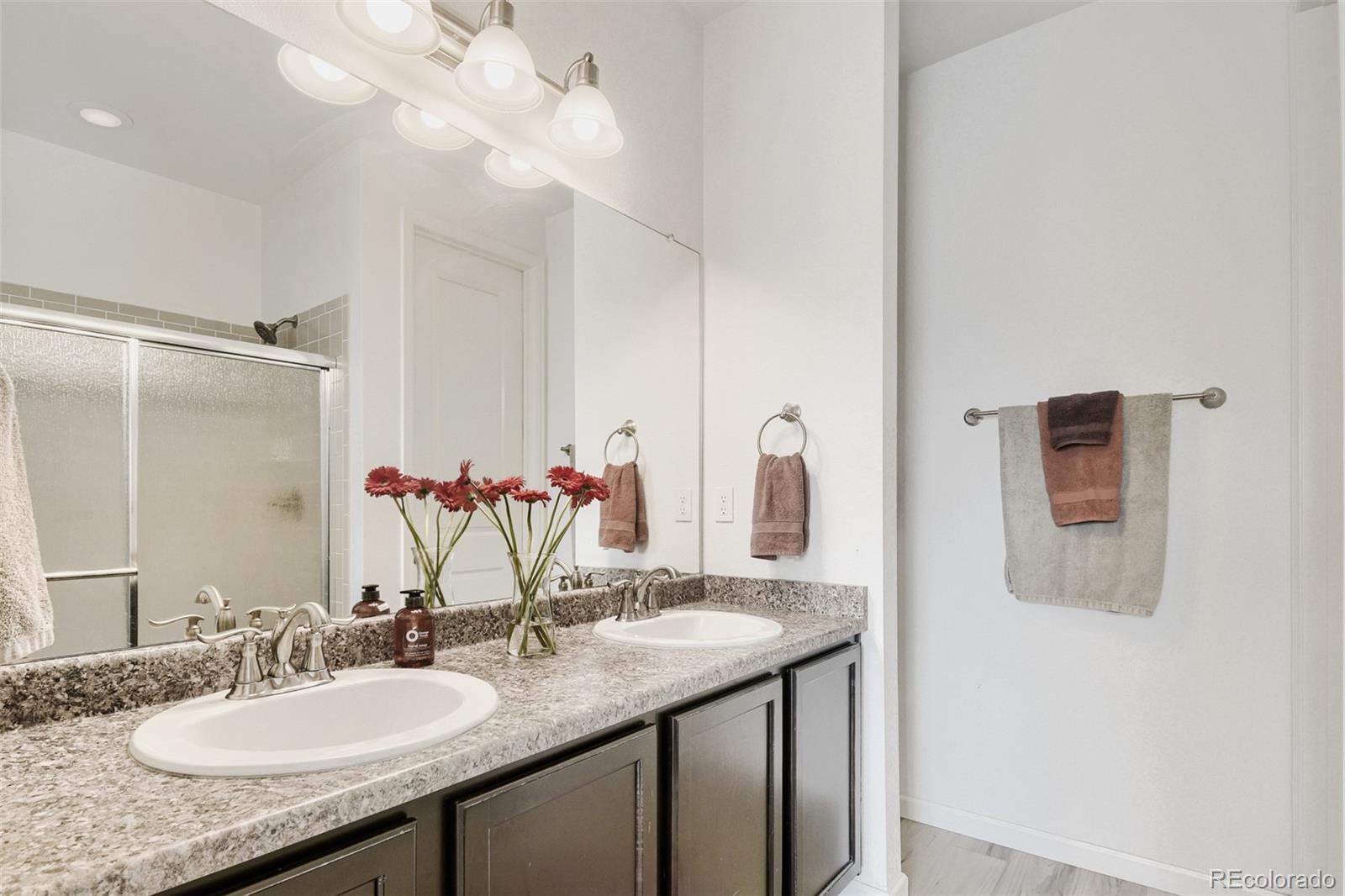 MLS Image #13 for 230 s langdale court,aurora, Colorado