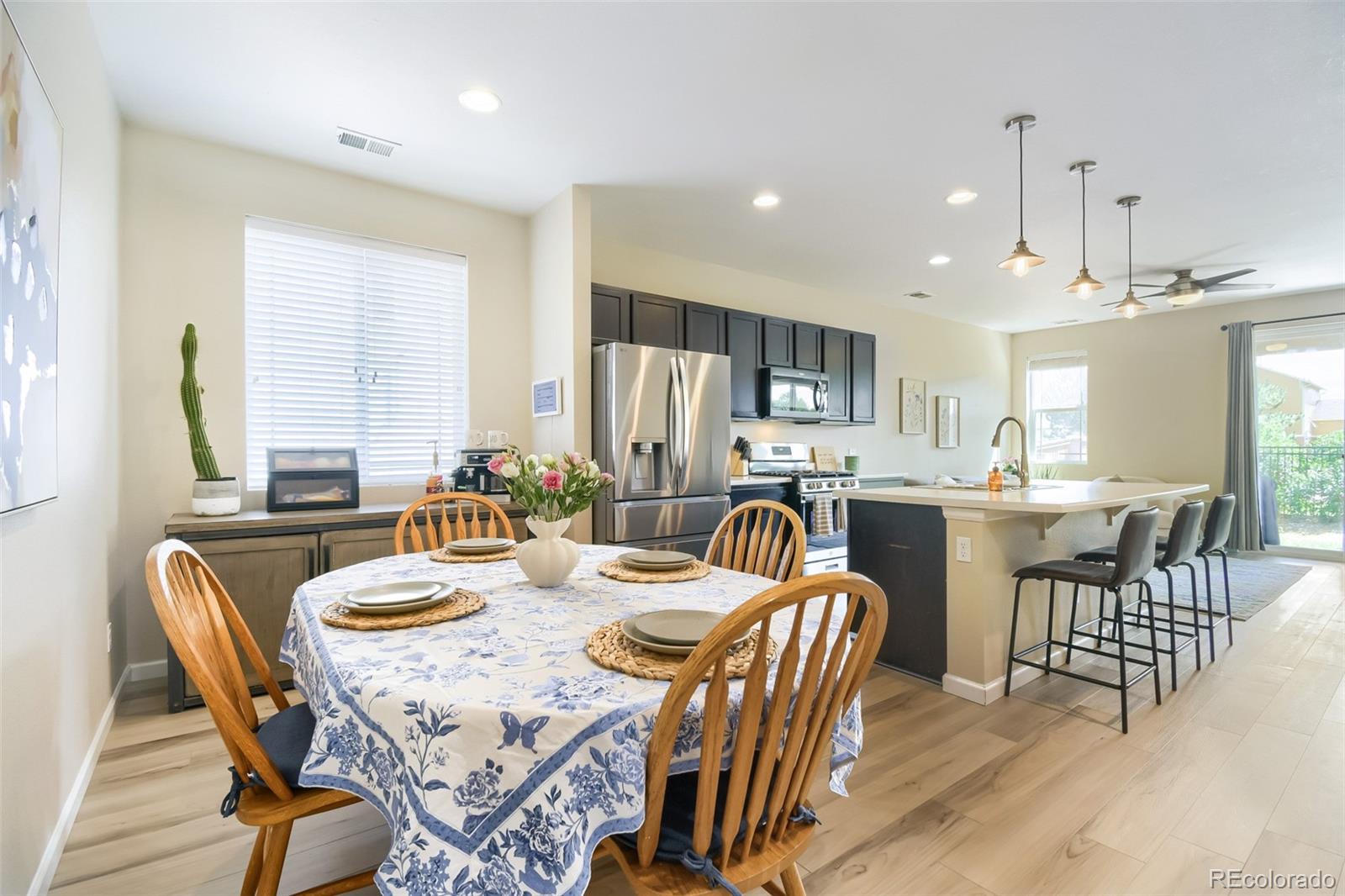 MLS Image #6 for 230 s langdale court,aurora, Colorado