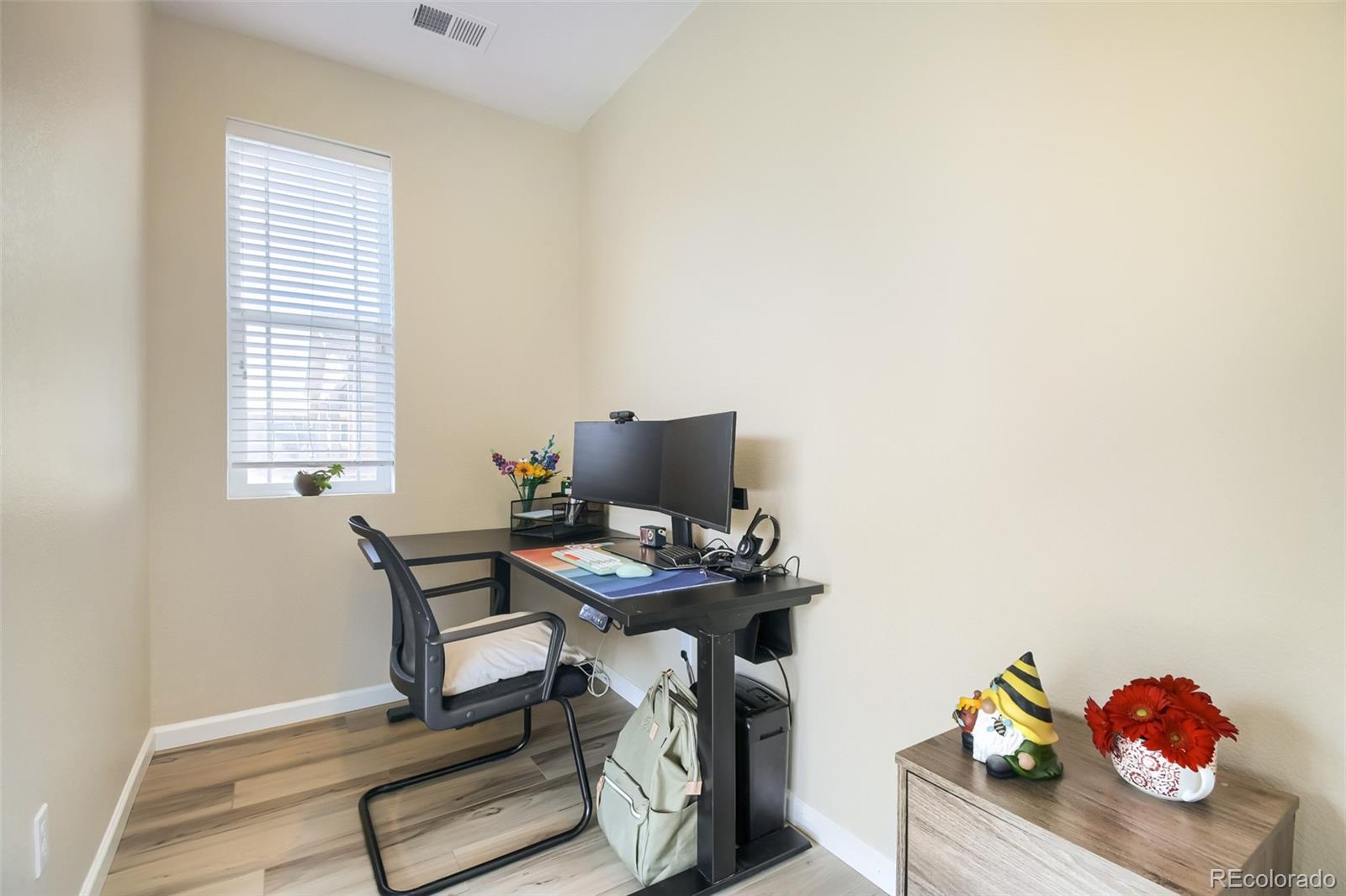 MLS Image #8 for 230 s langdale court,aurora, Colorado