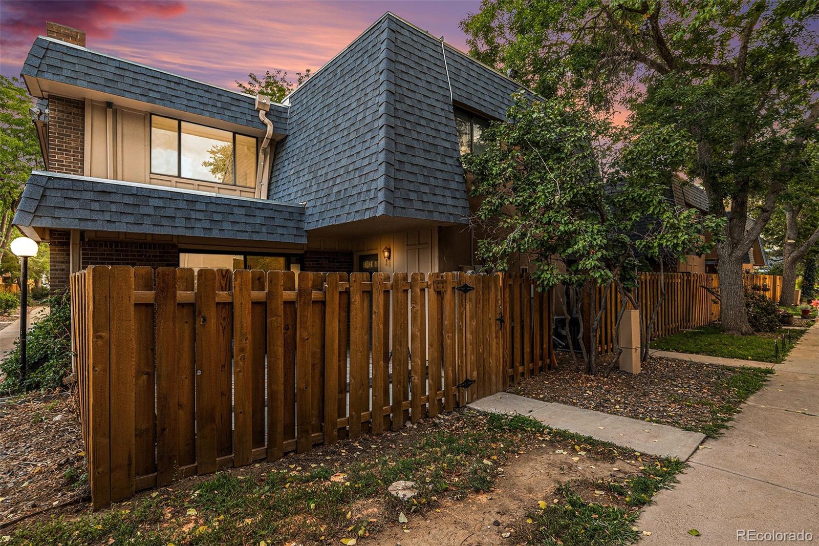 MLS Image #18 for 7995 e mississippi avenue,denver, Colorado