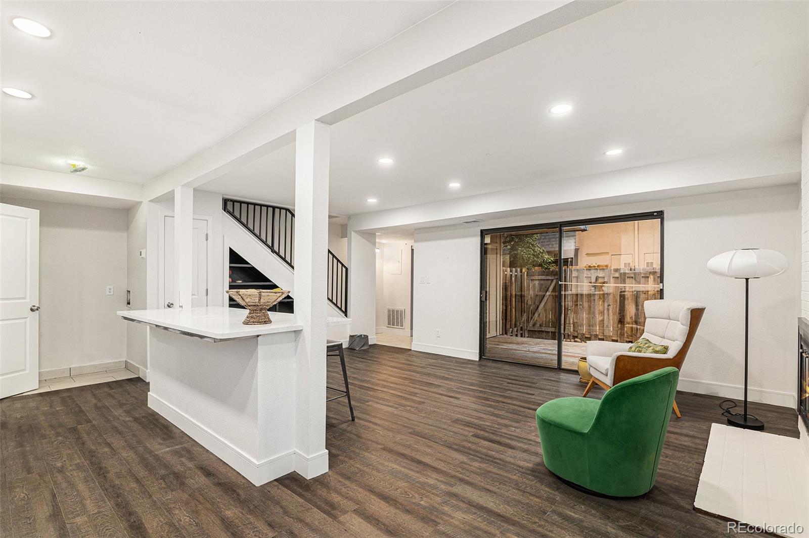 MLS Image #2 for 7995 e mississippi avenue,denver, Colorado