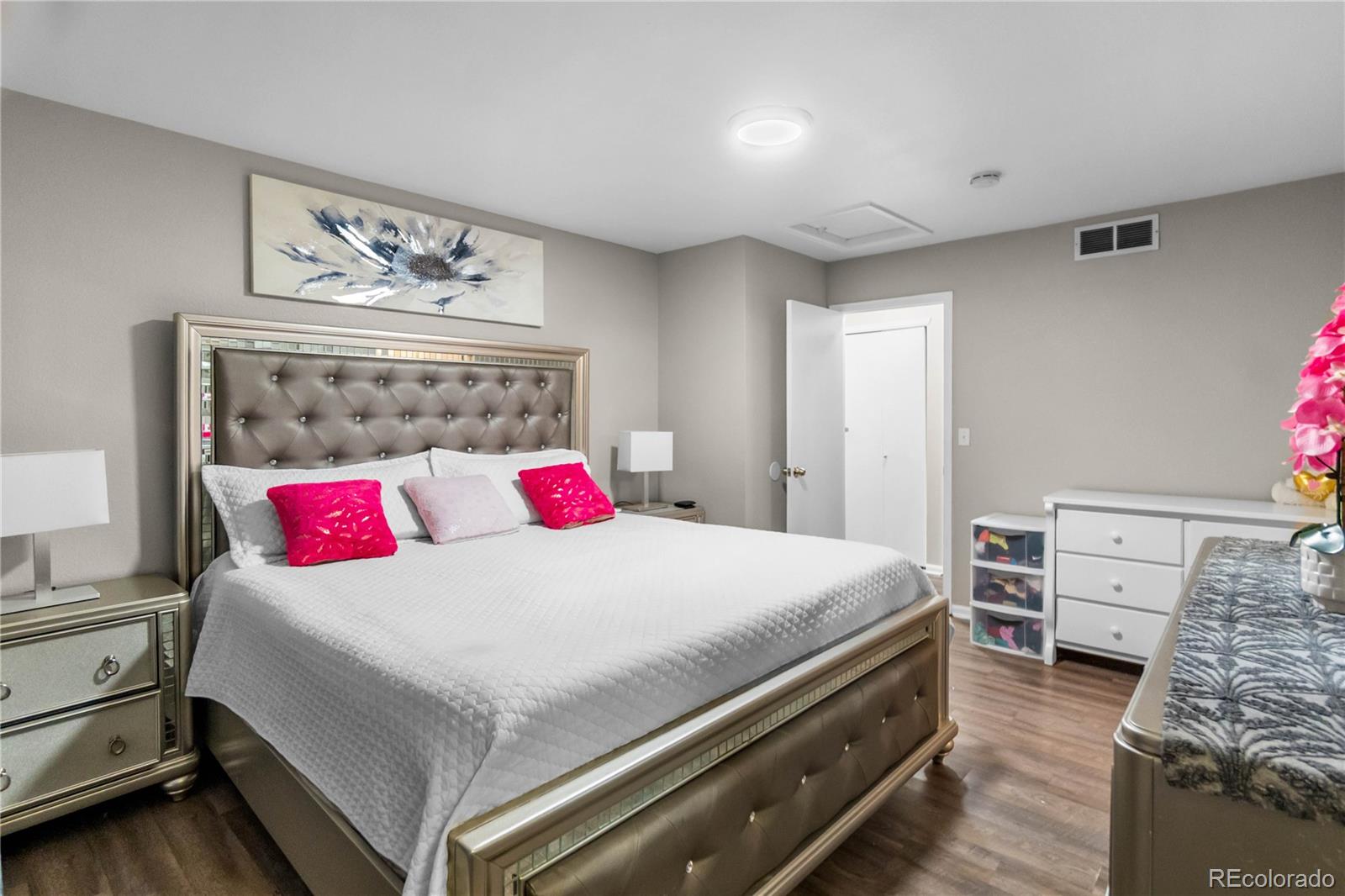 MLS Image #29 for 5562  flanders street,denver, Colorado