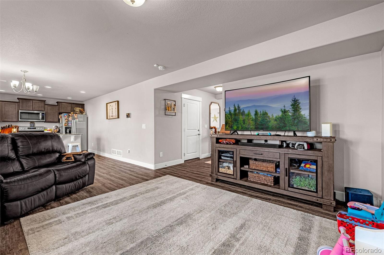 MLS Image #11 for 3014  loot drive,colorado springs, Colorado