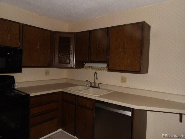 MLS Image #6 for 7020 e girard avenue,denver, Colorado